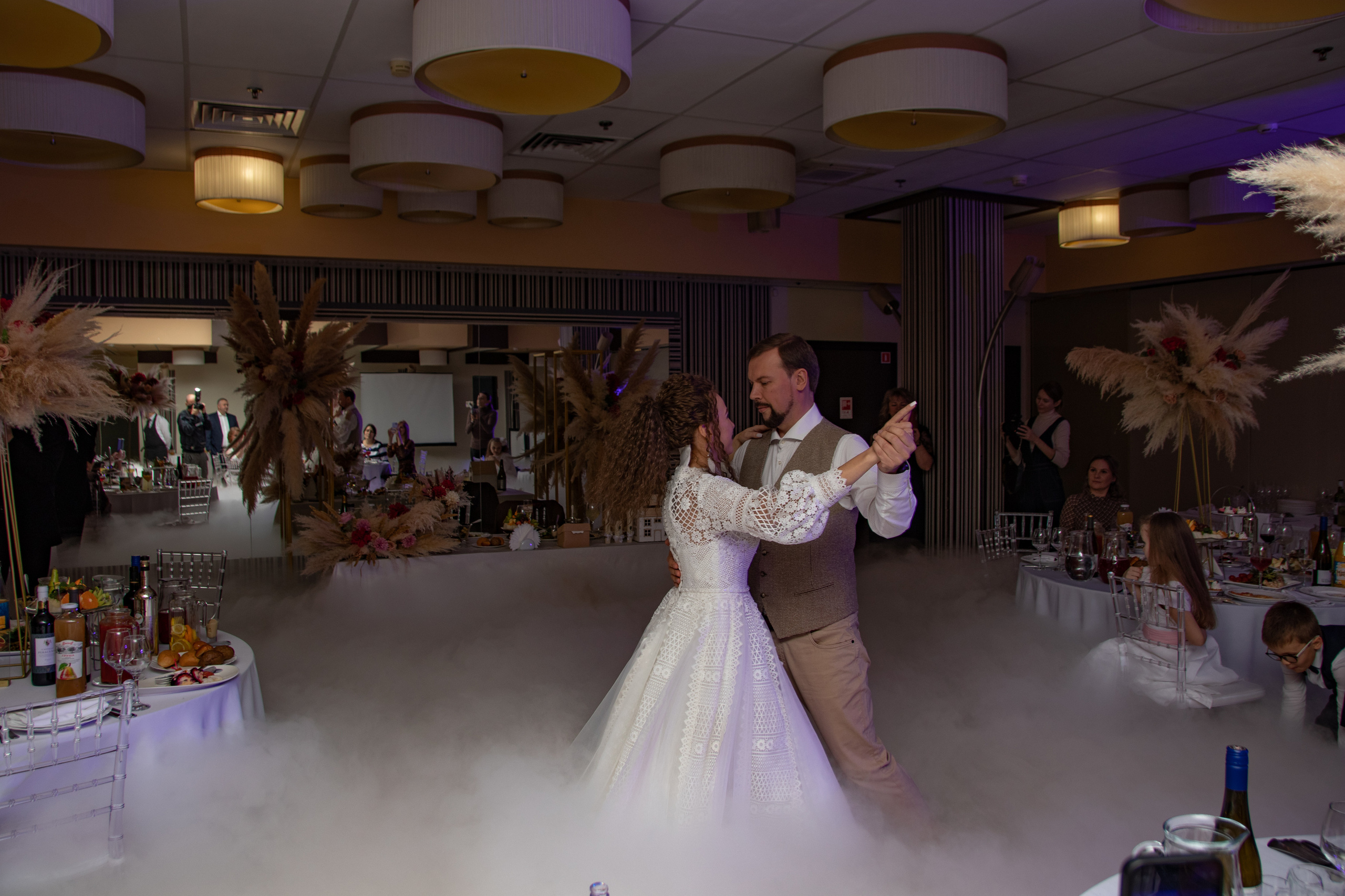 Ксюша и Евгений Москва измайлово отель Вегас. Фотограф и видеограф в Крыму и Севастополе