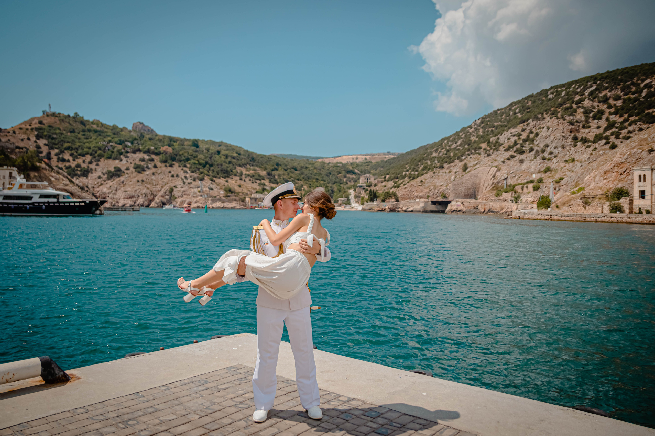 Даша и Леша тигровый мыс -балаклава. Фотограф и видеограф в Крыму и Севастополе