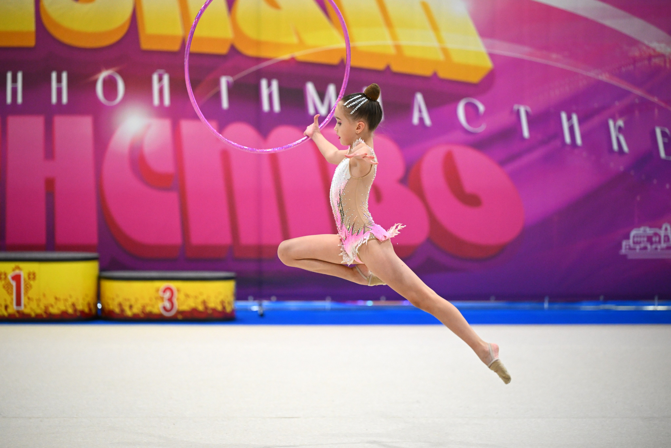 Чемпионат и Первенство города Чебоксары по художественной гимнастике. ФОТОВИДЕОСПОРТ. Фото видео услуги на соревнованиях по художественной гимнастике. Видеотрансляция соревнований. Москва, ЦФО, ПФО