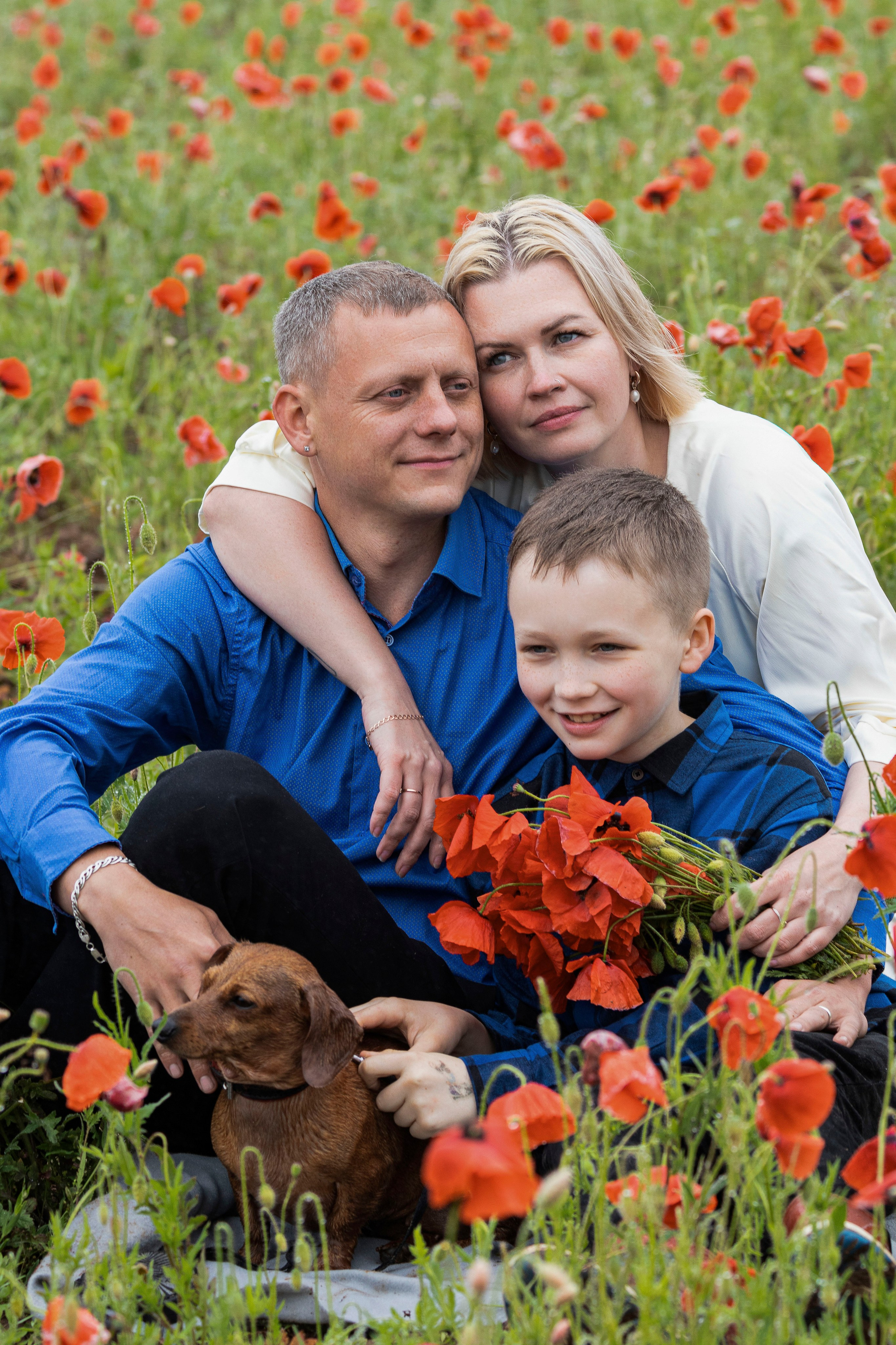 Семья в маках. Портретный фотограф в Санкт-Петербурге Савельева Ольга