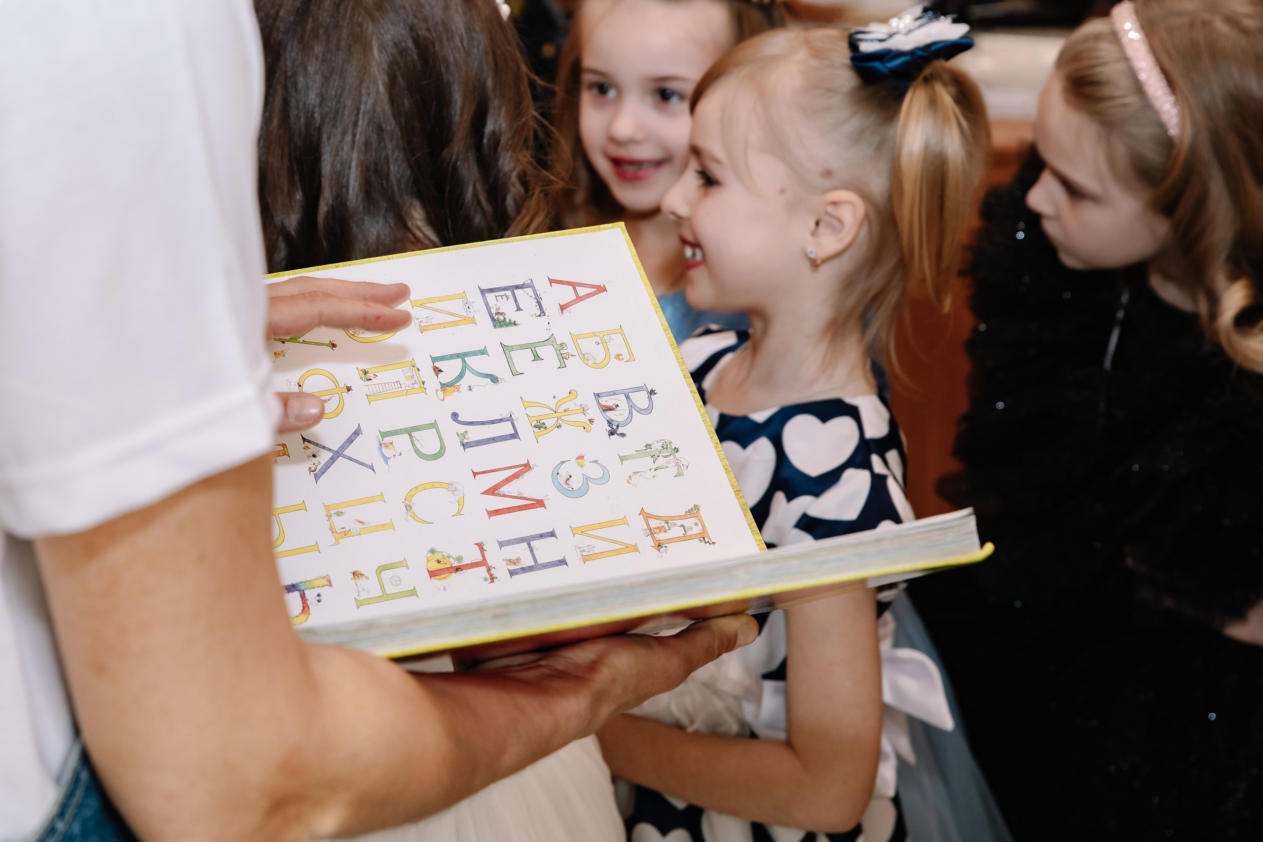 Группа «Сказка» ДС 69 Выпускной 2024. Фотограф в Москве Яна Полосина