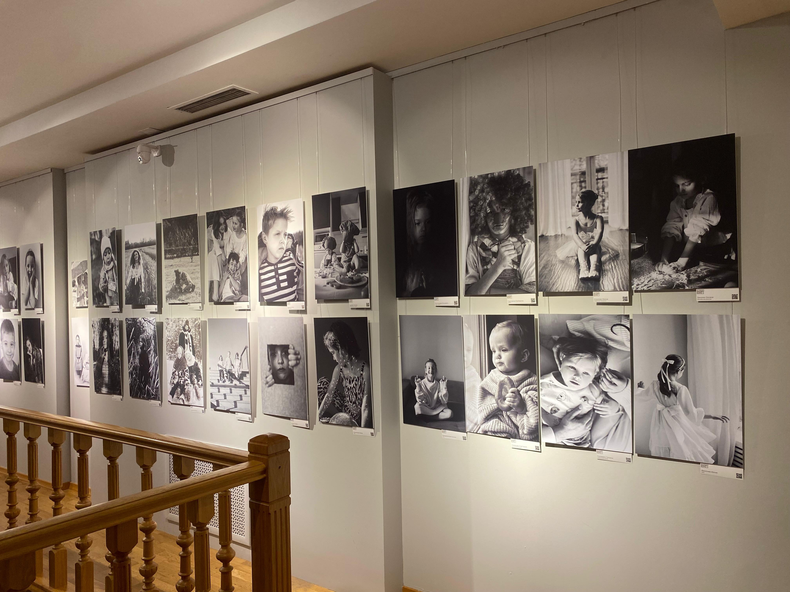 Выставки. Семейный и детский фотограф в Алматы Юровских Инесса