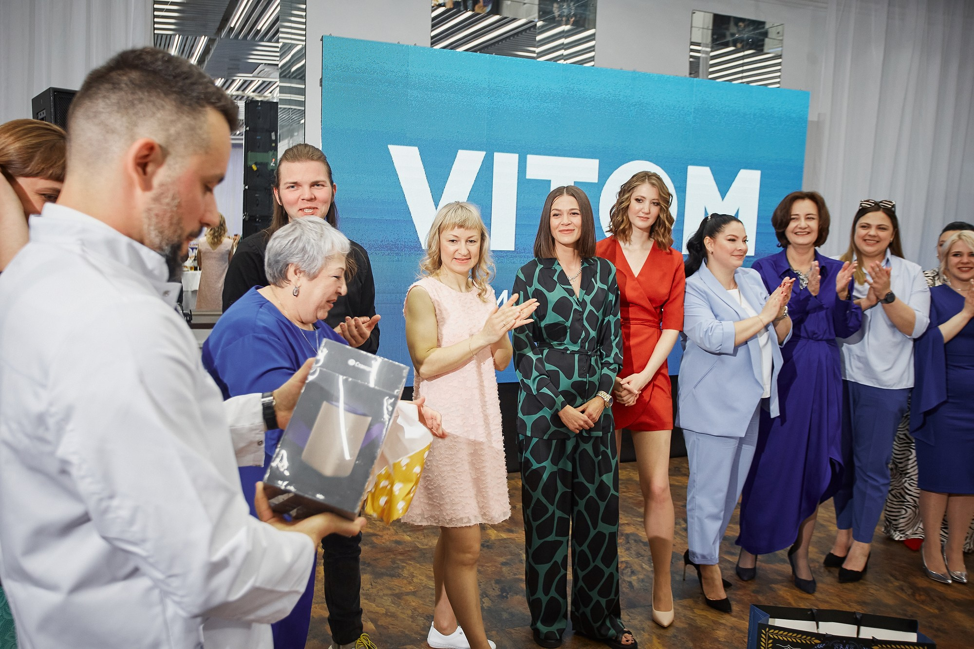 Открытие мед. центра VITOM. Свадебный фотограф Челябинск, Екатеринбург, Курган — Виктор Слуднов