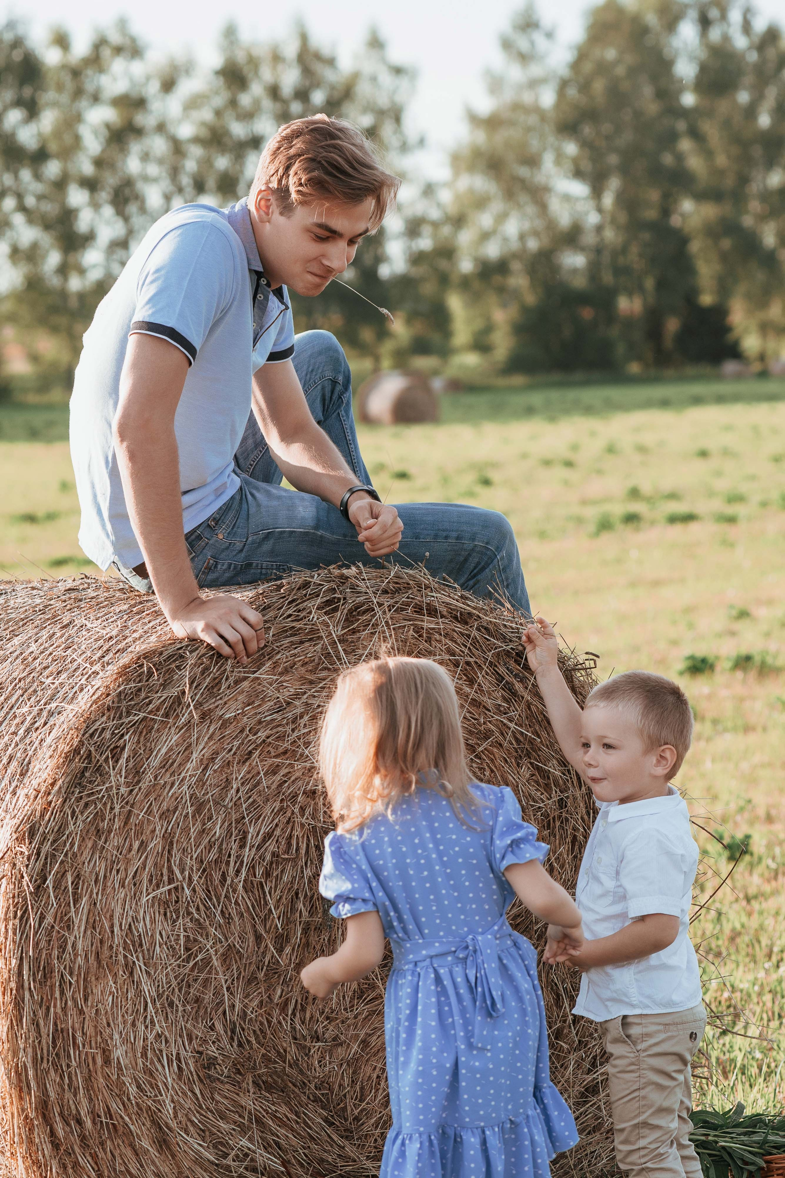 Прогулка в поле. Фотограф в Москве Мухина Ирина
