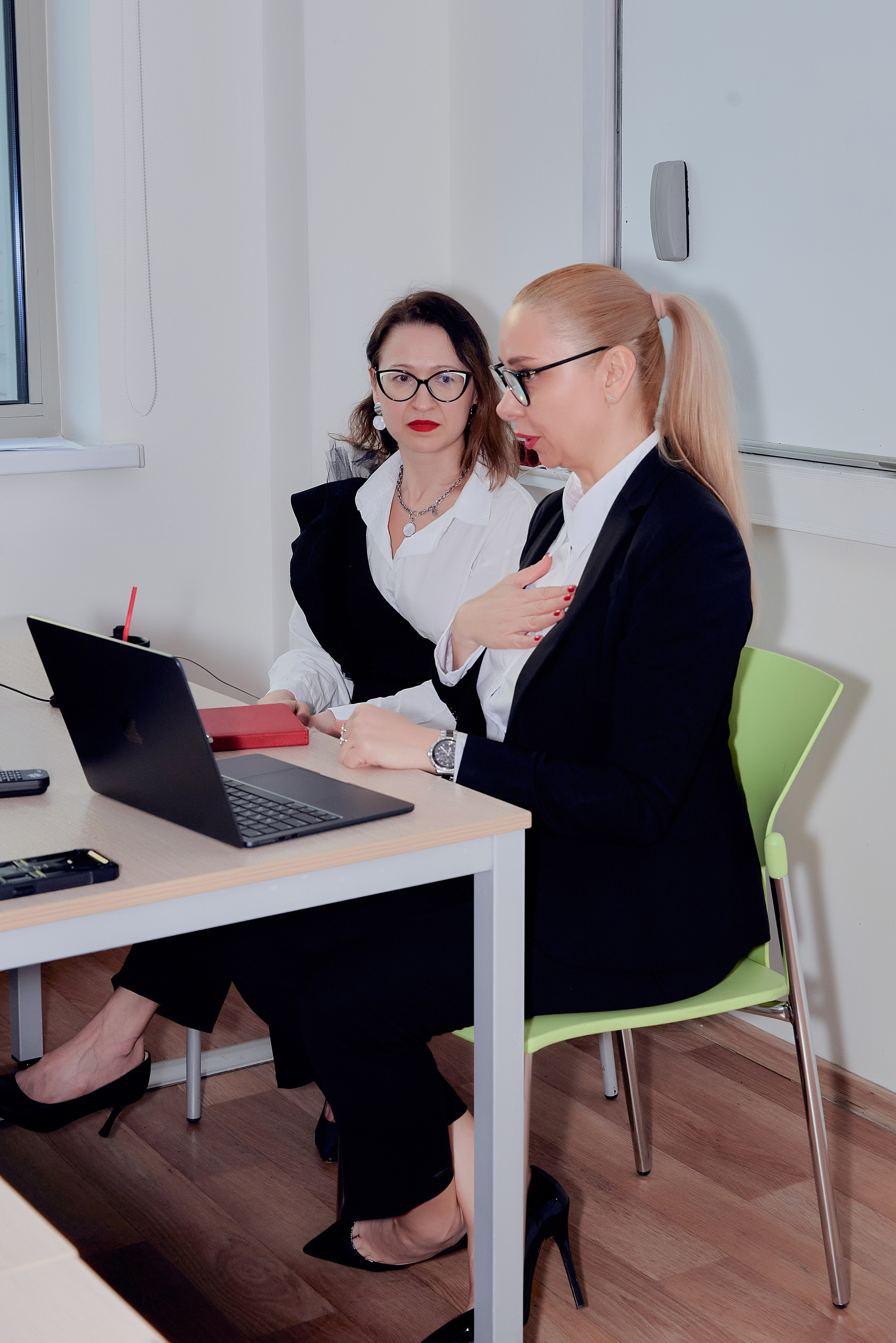 Он лайн лекция в ВШЭ. Наталия Дианова — фотограф для брендов и экспертов в Москве