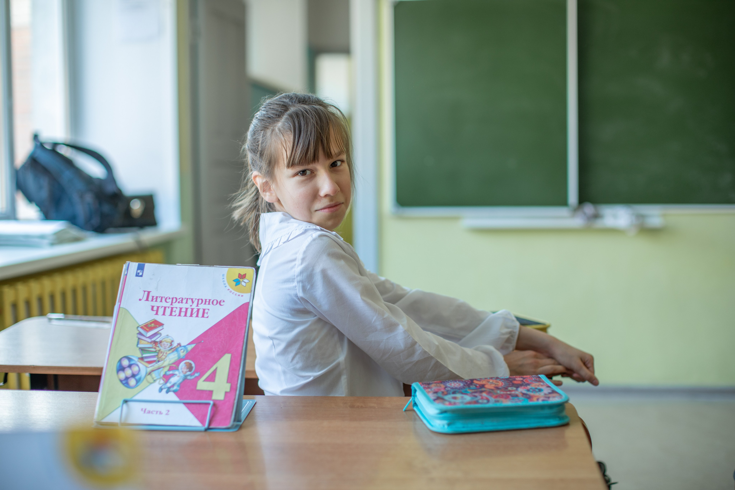 Фотографии из альбома для 4 класса. Семейный и детский фотограф Елена Коловицкова