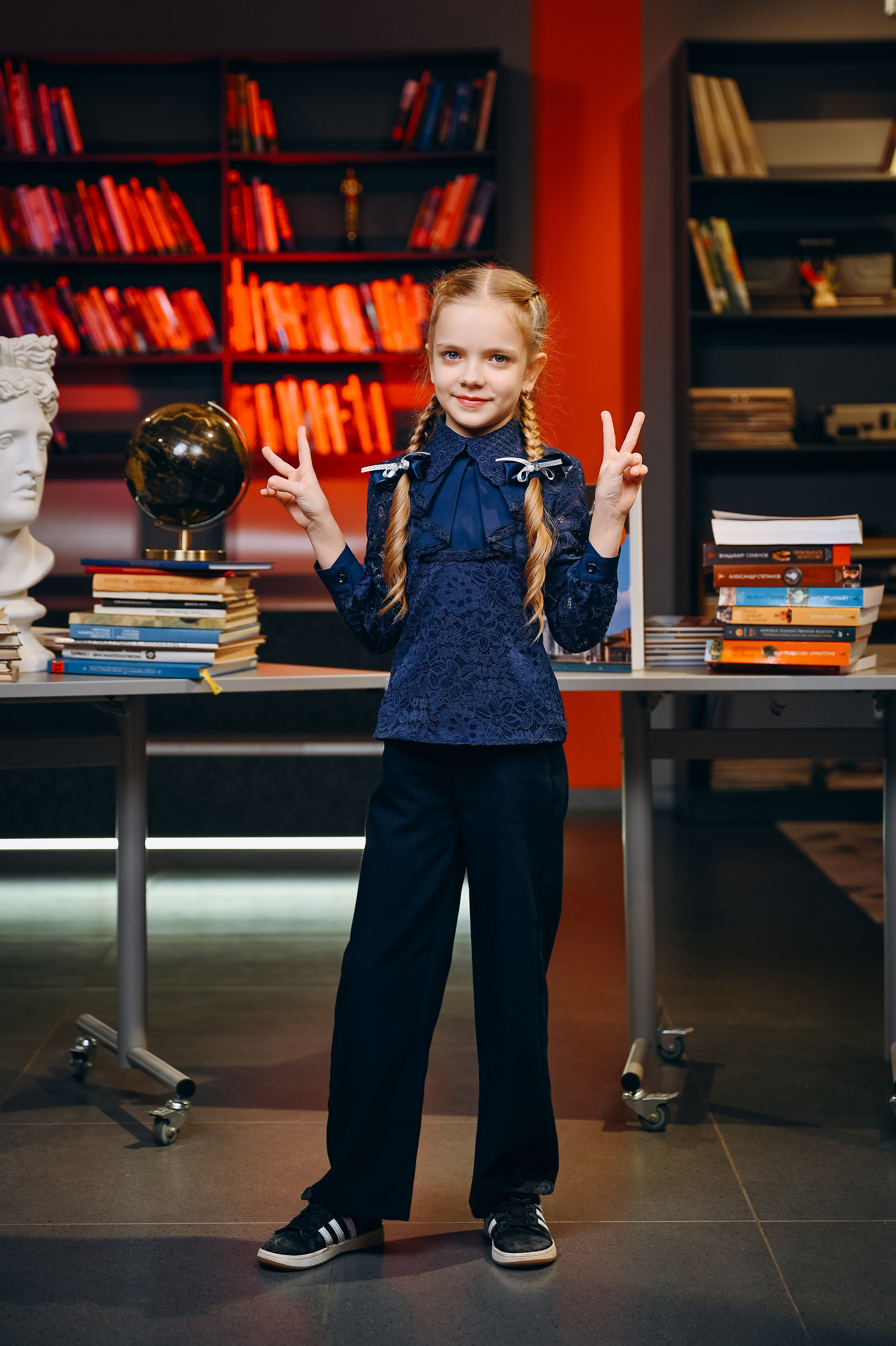 Библиотека. Выпускные альбомы в Кургане, Твой альбом, Книга