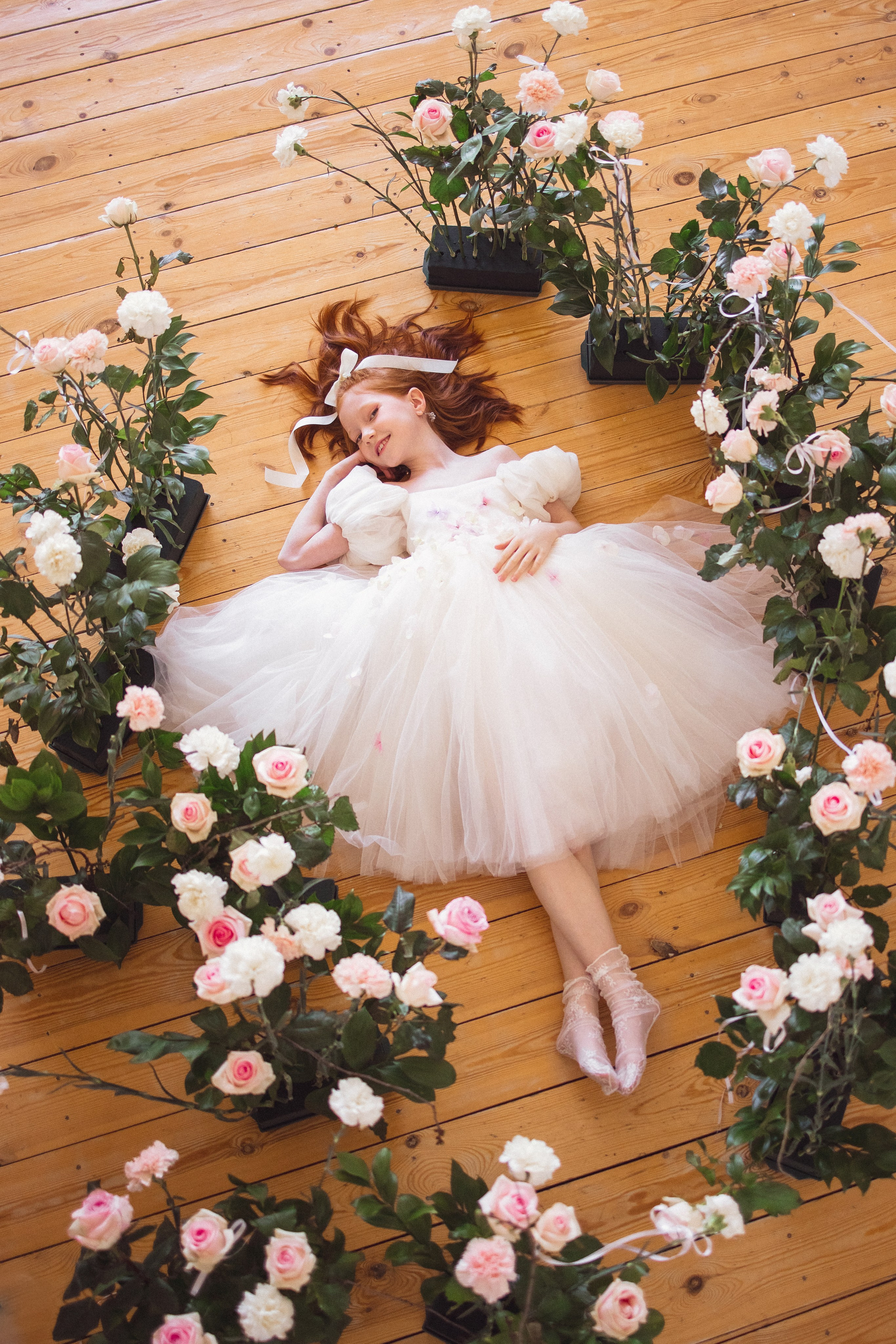 Фотосессия с живыми цветами в фотостудии г. Краснодар. Семейный и детский фотограф в Краснодаре Анна Трашкова