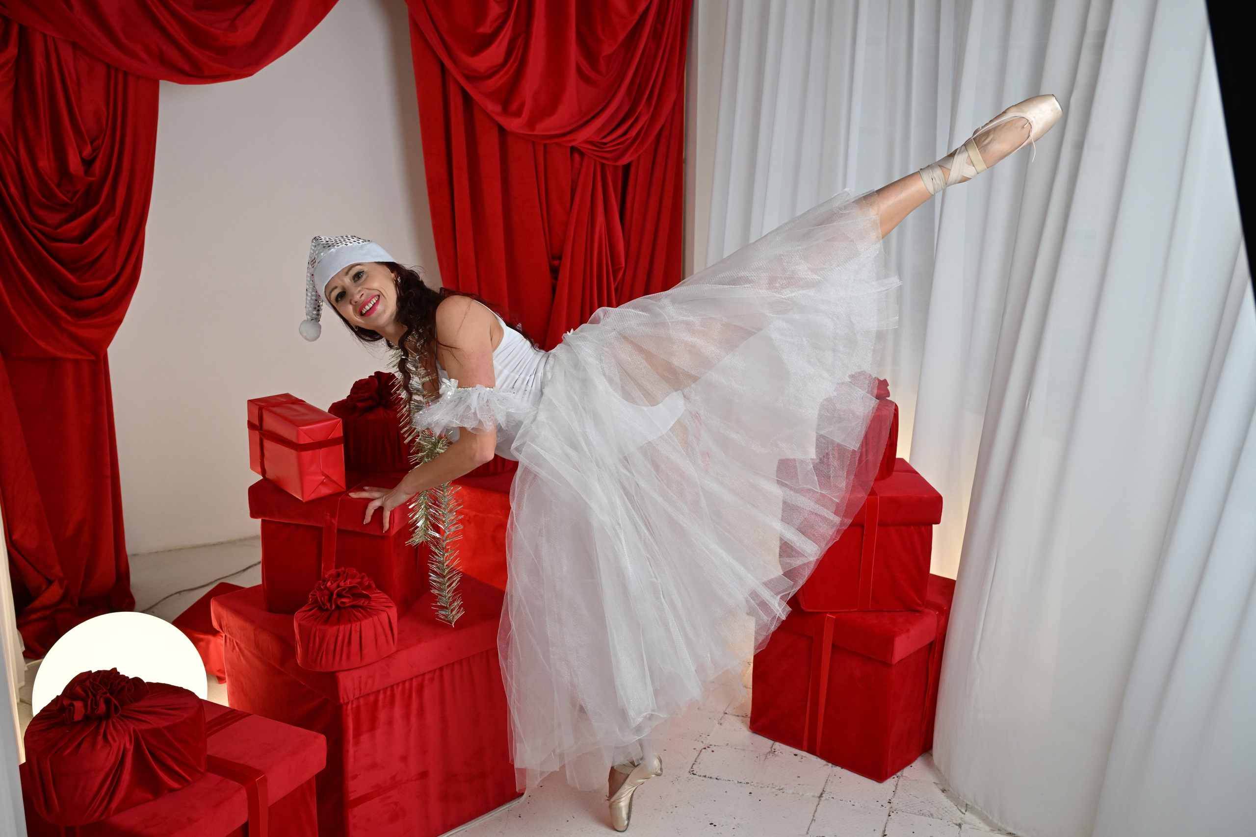 КРАСНАЯ КОМНАТА ВЕРА САБЛИНА. Фотограф в Санкт-Петербурге Сафронов Николай