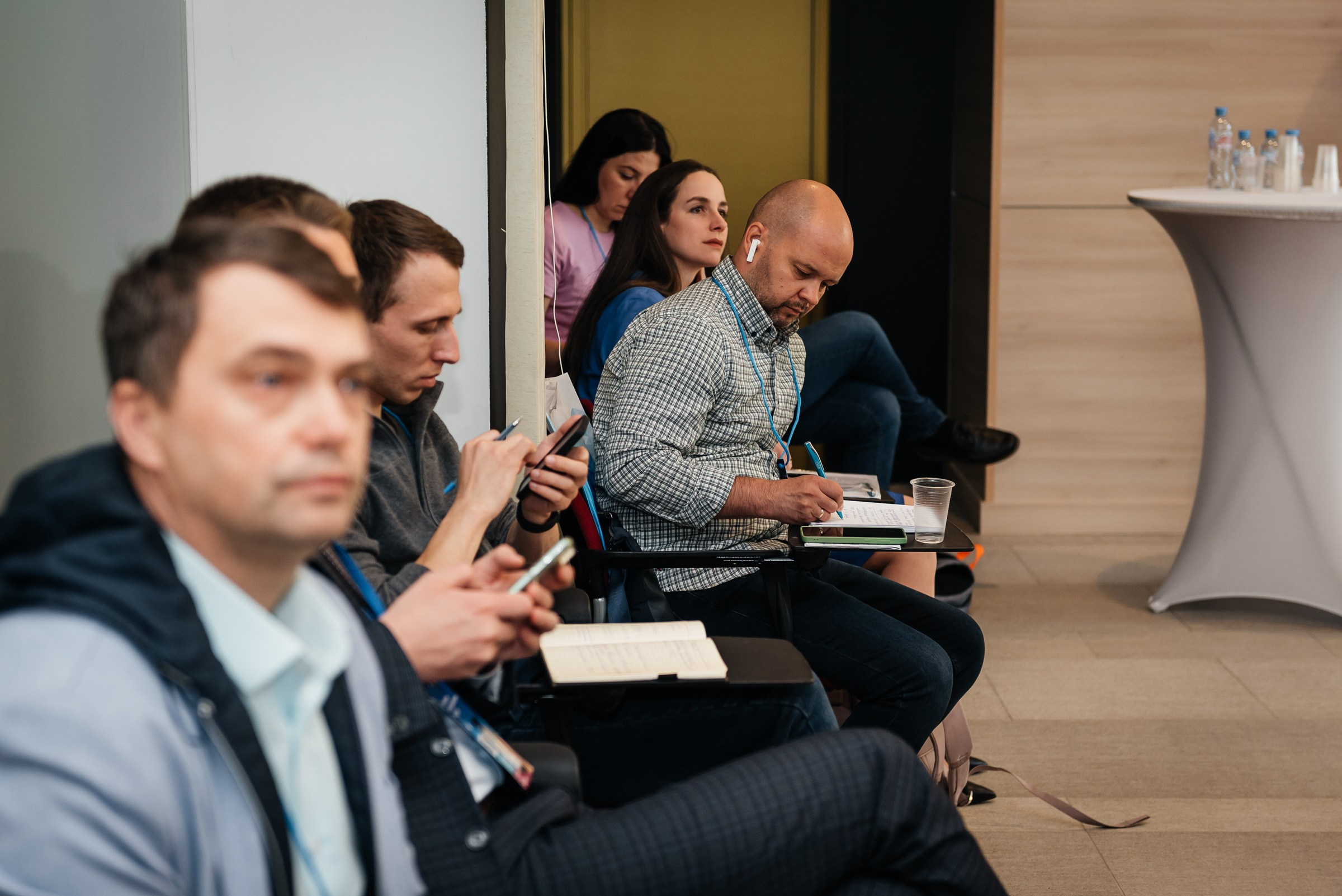 Репортажная съёмка на форуме ЭТМ. Свадебный фотограф в Санкт-Петербурге Венера Ахметова