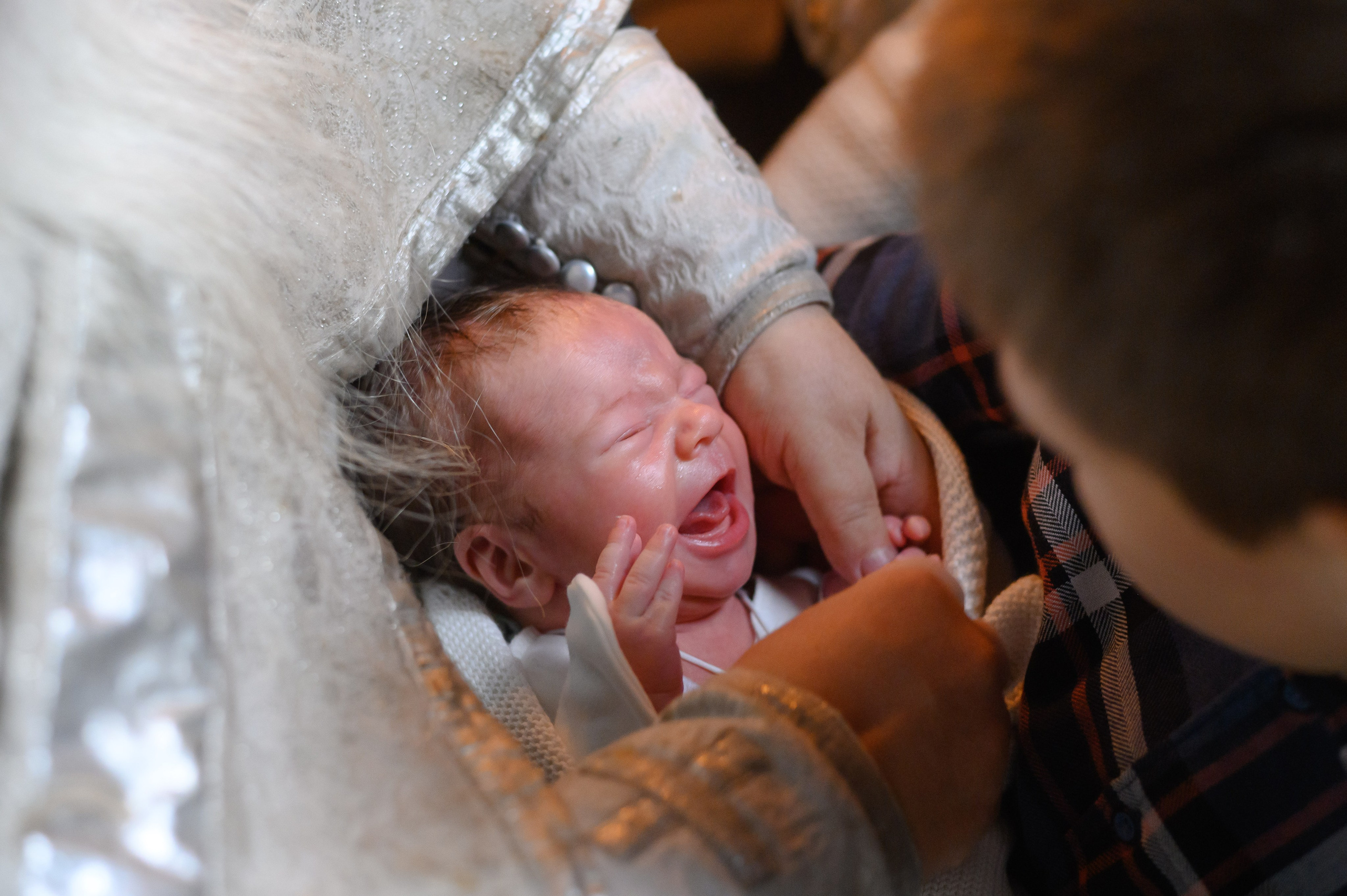 Крещение в Старообрядческом храме (Москва). Семейный и свадебный фотограф в Санкт-Петербурге Серафима Смирнова