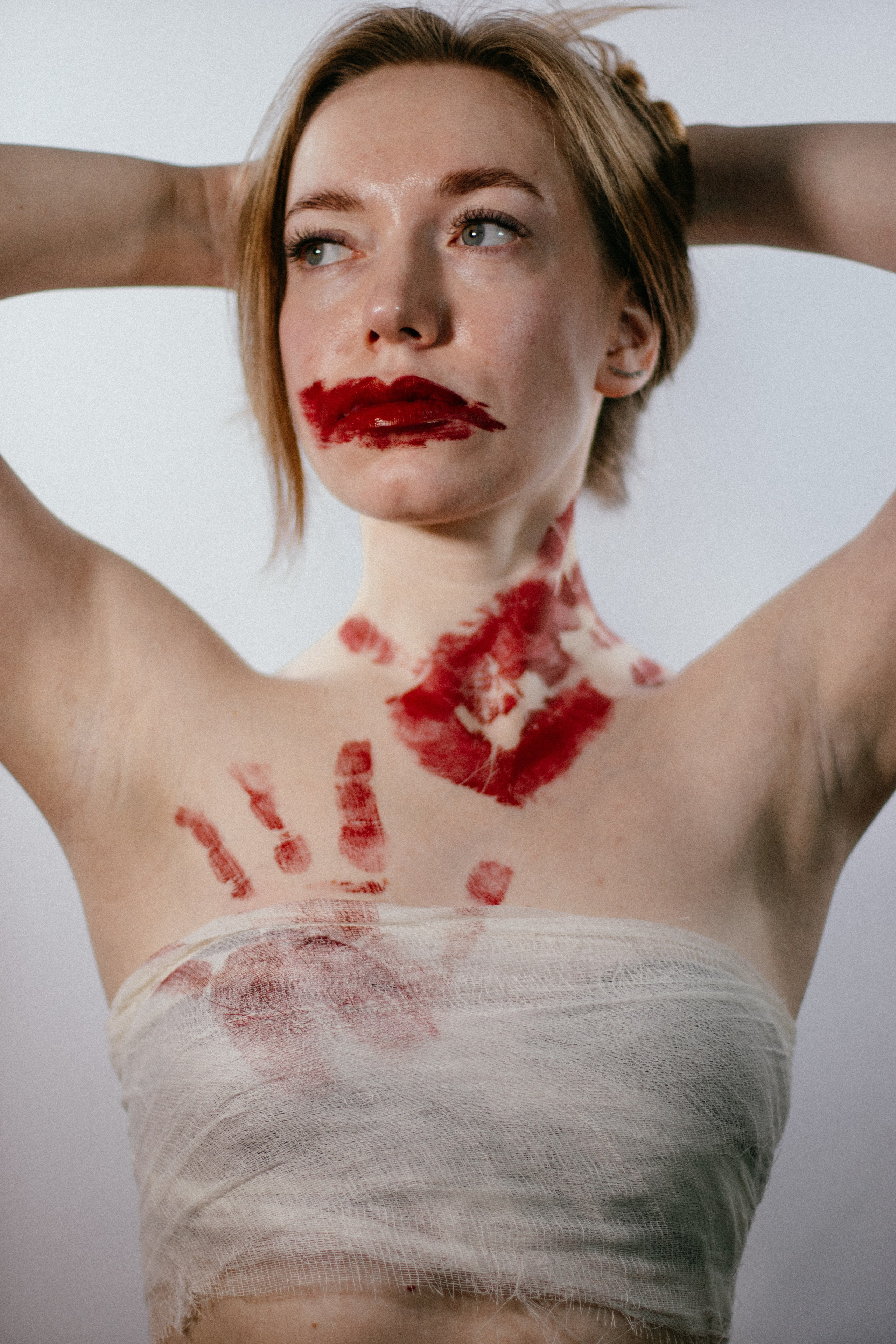 М А Р И Я. Портретный и уличный фотограф в Санкт-Петербурге Сергей Кутьин