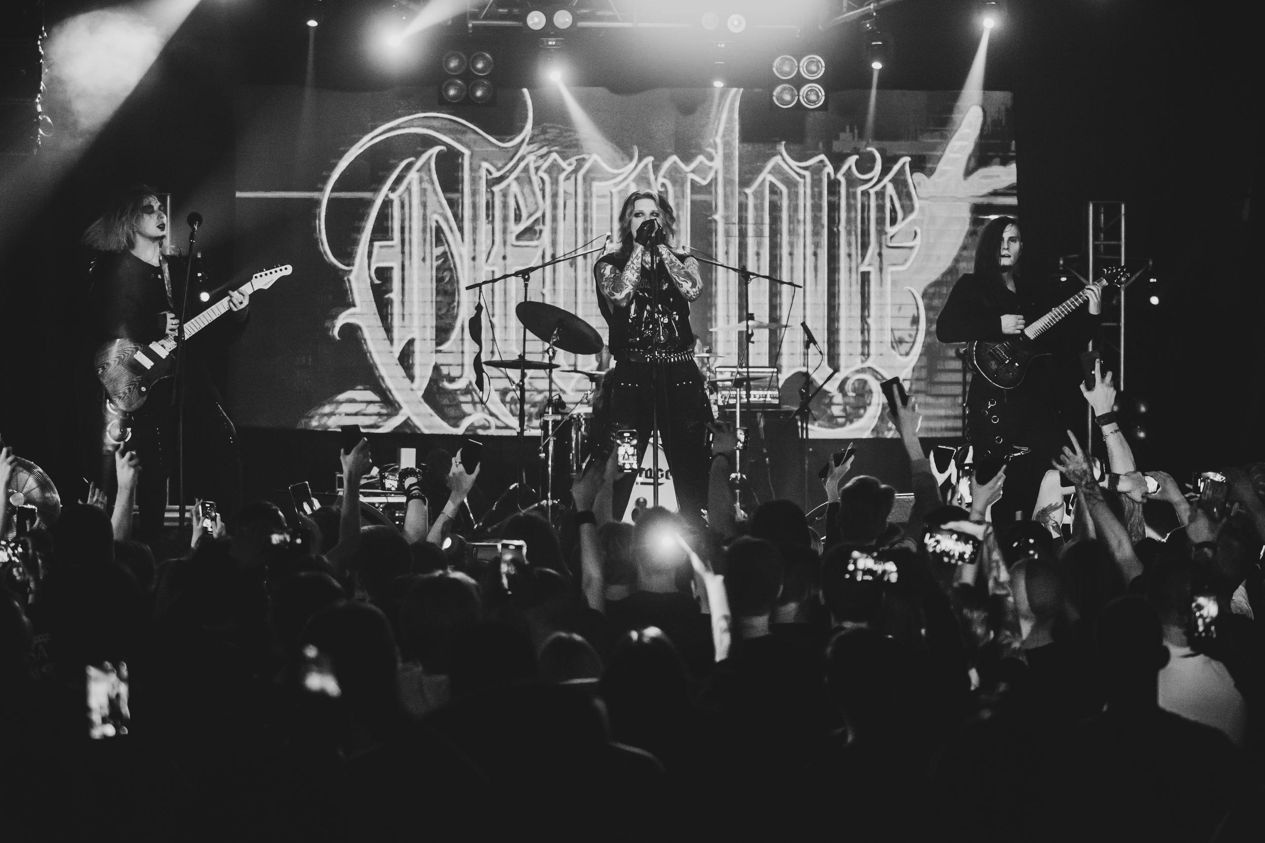 Neverlove. Репортажный фотограф Алексей Пирязев