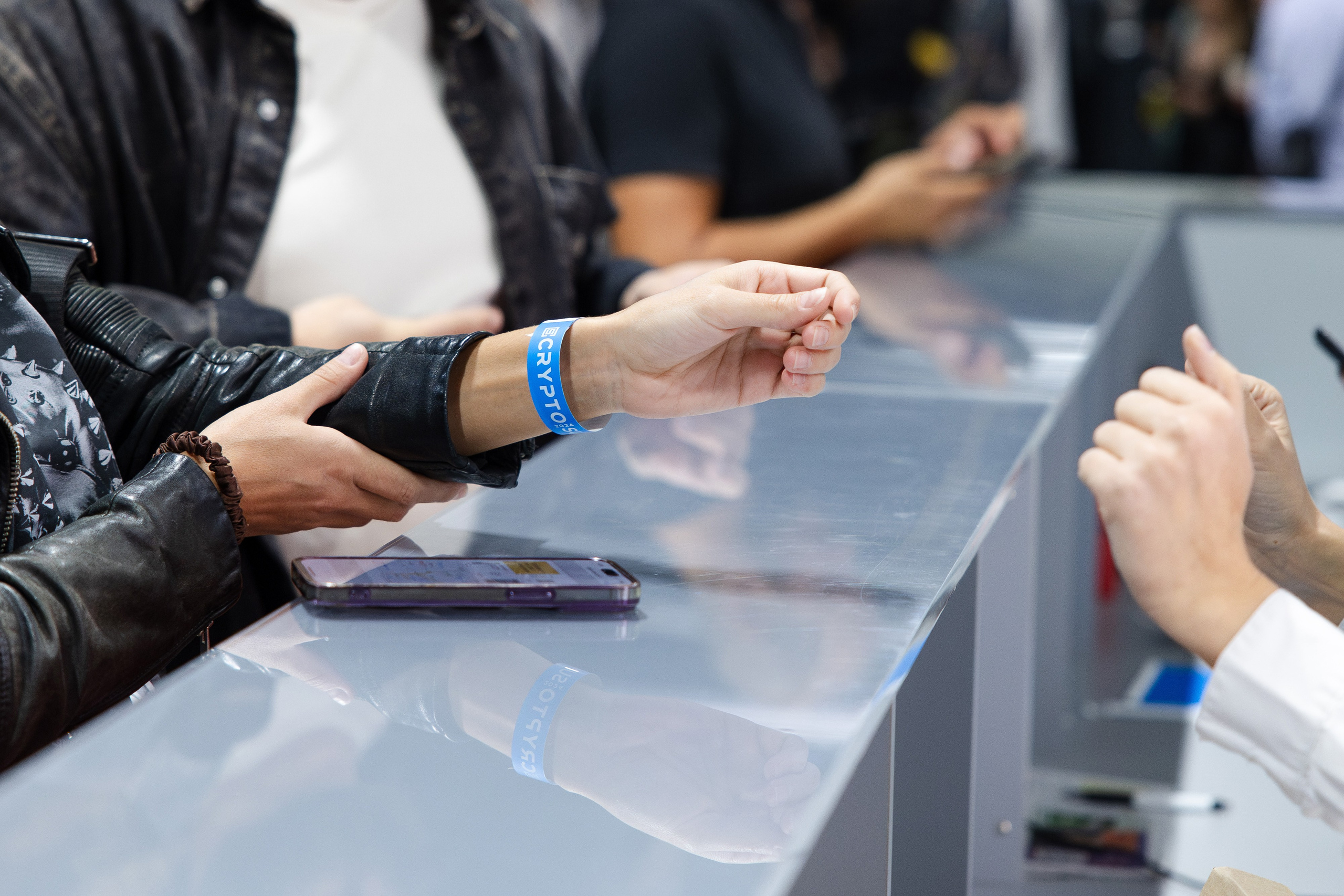 Crypto Summit (1). Свадебный репортажный фотограф в Москве