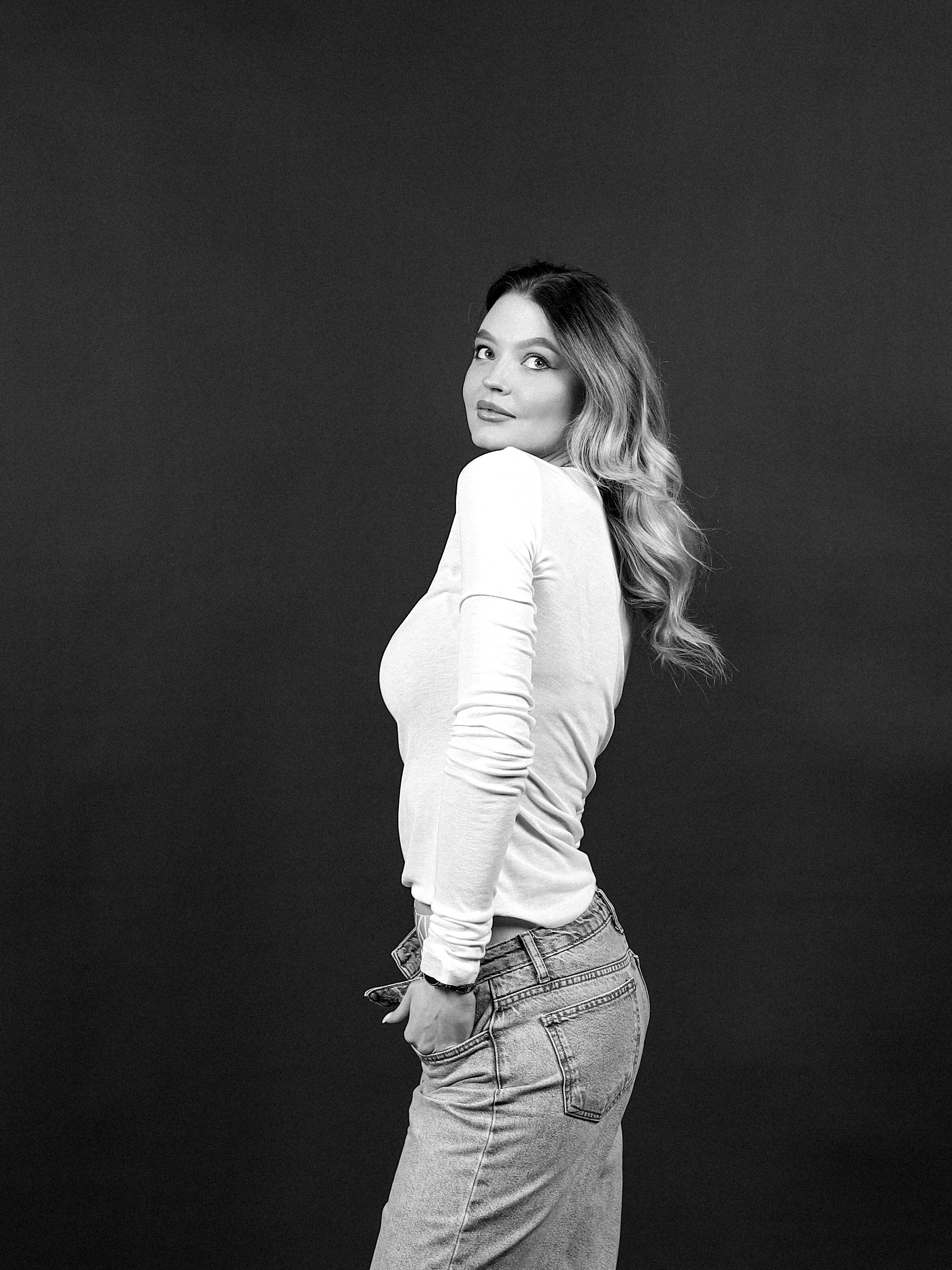 Дарья и Анна. Фотостудия без фотографа Чехов. Первая студия автопортрета в Чехове