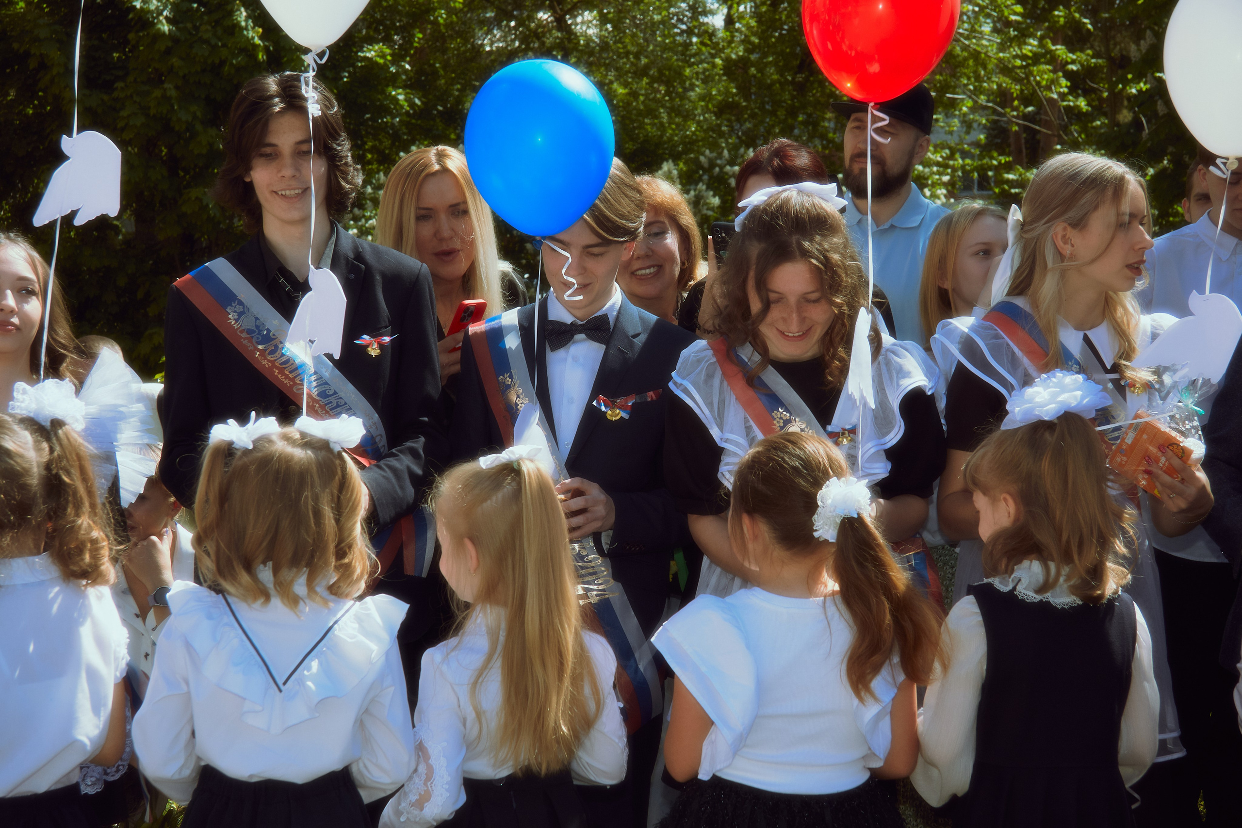 Последний звонок. Фотограф Елизавета Маслова. Москва. Art, Fashion