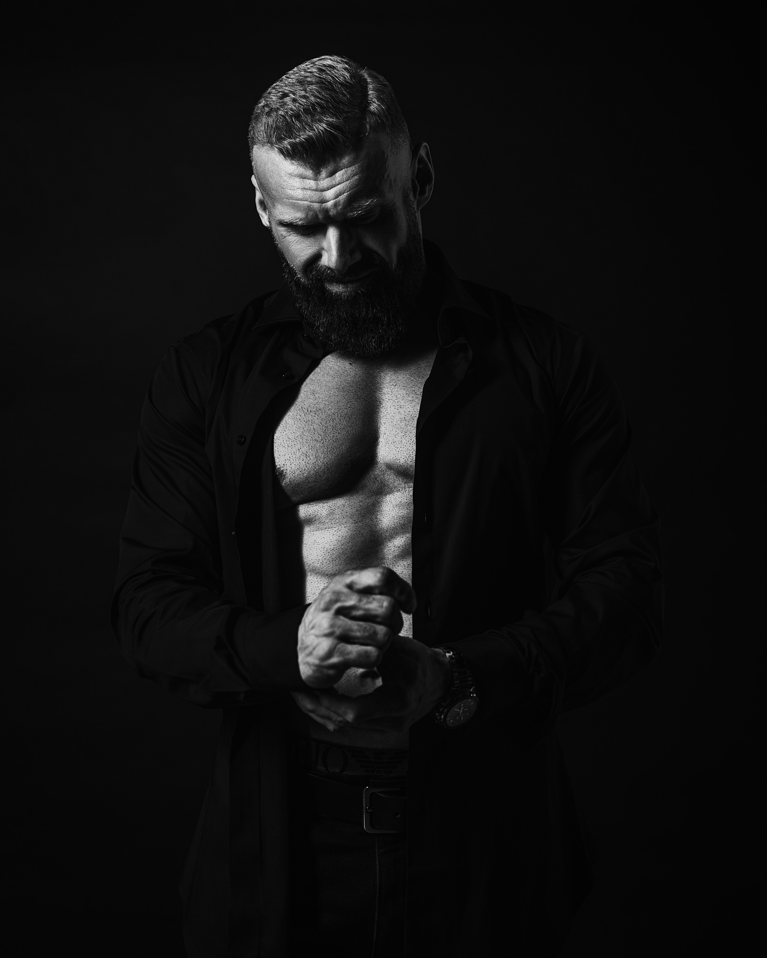 Никита. Иван Зайцев (IZIART) — создание культурного кода через фото и видео