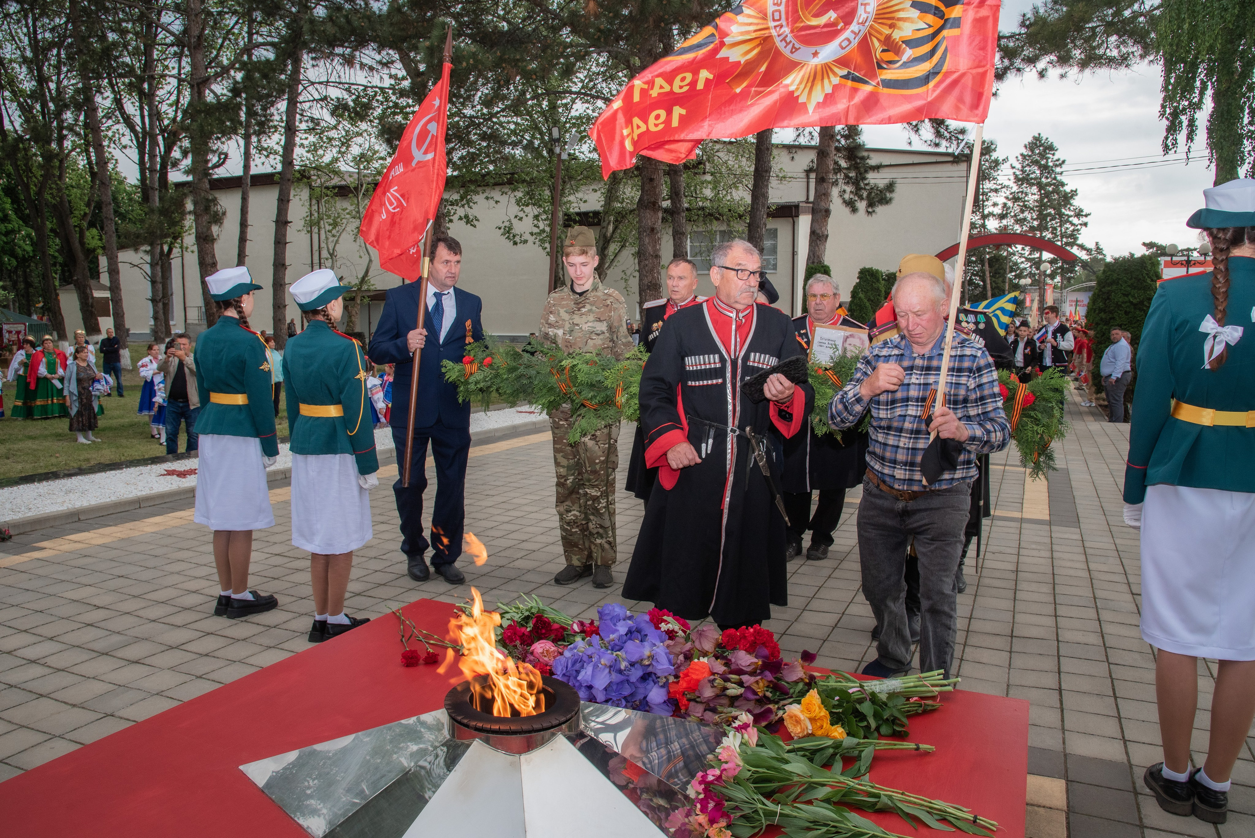 Репортаж для СМИ_9мая_п.Агроном (цветокор). Детский и семейный фотограф Краснодар / Сочи Сергеева Олеся