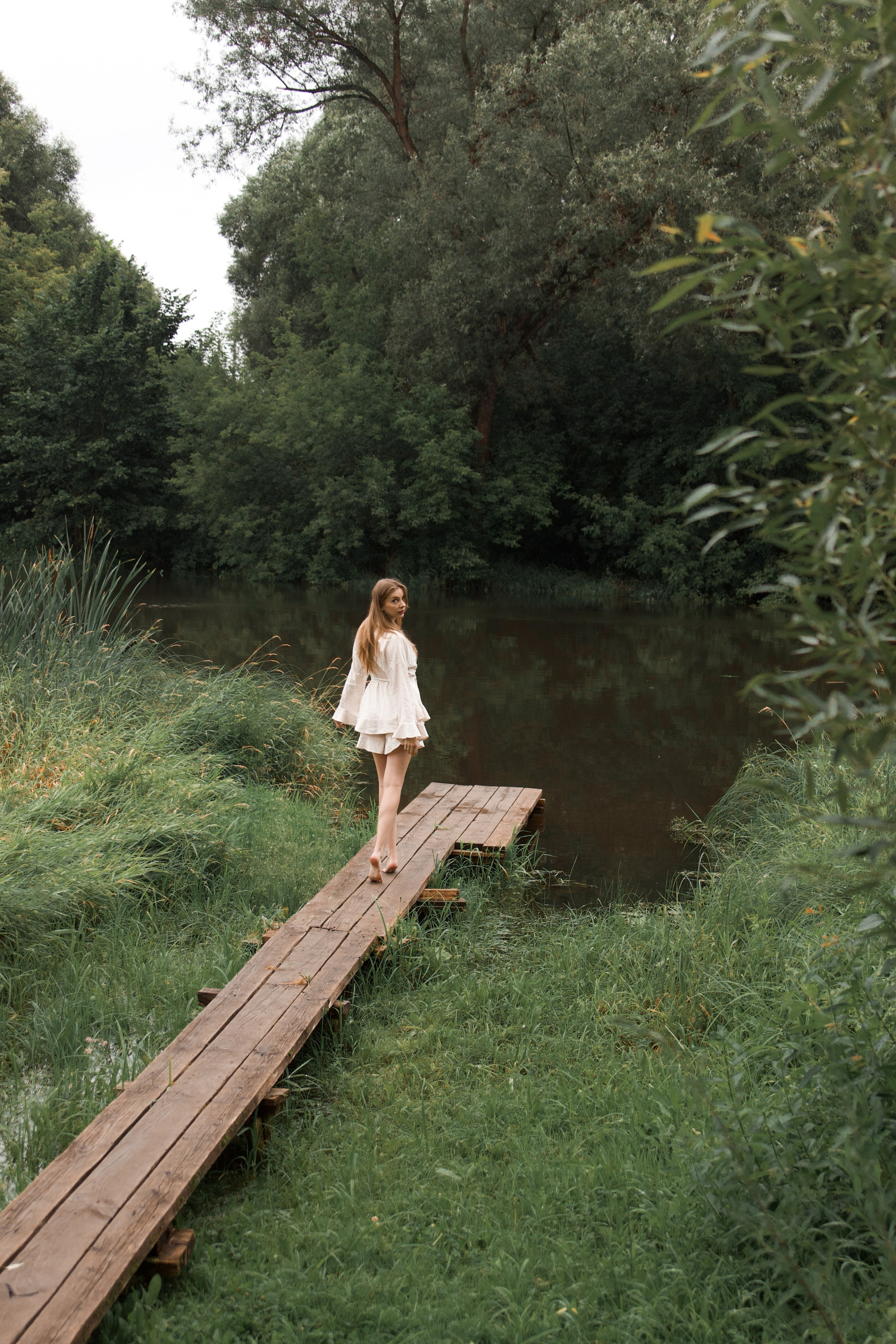 Настенька и река. Фотограф Ирина Воробьева