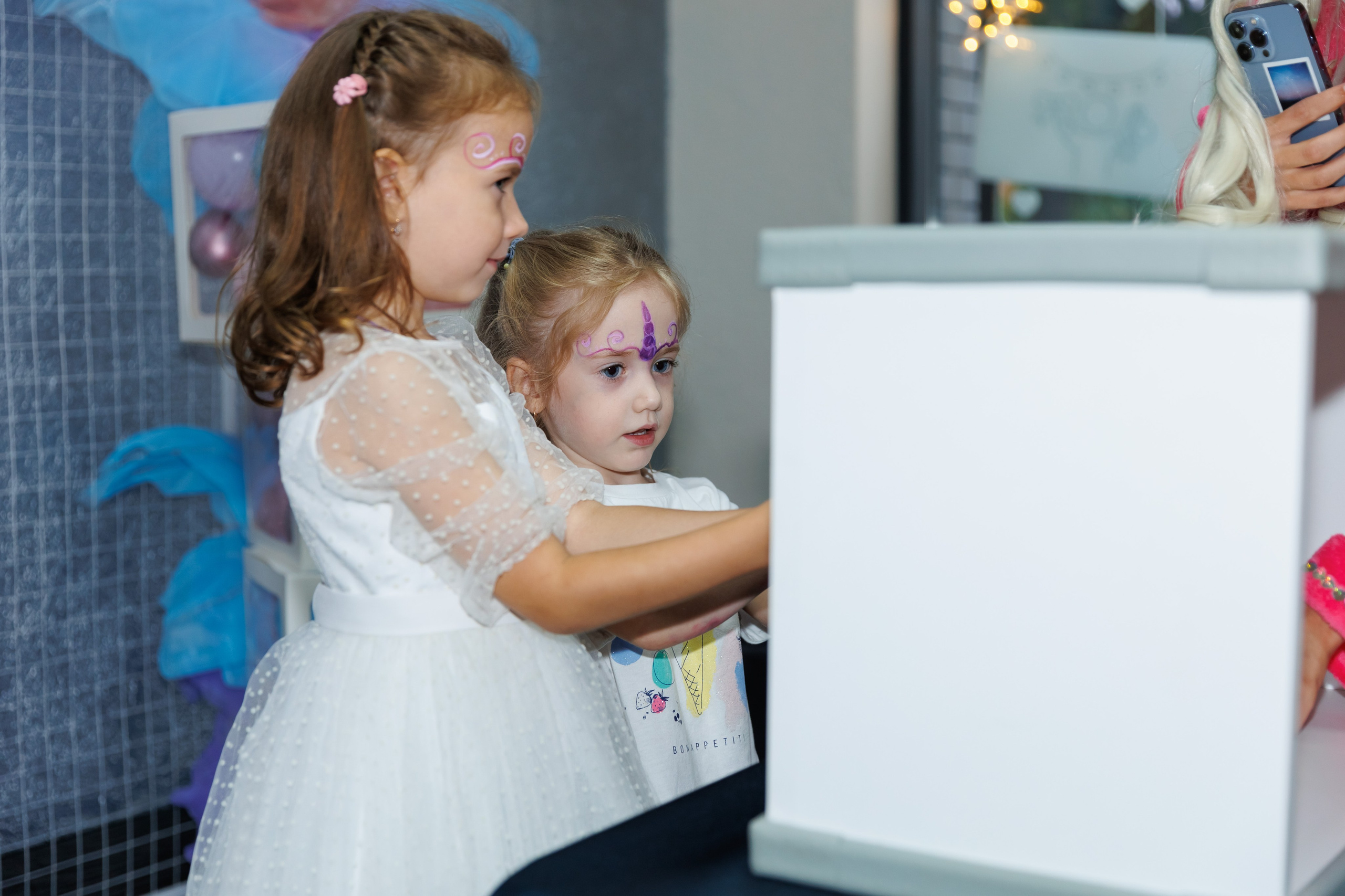 Детский лофт Алиса в стране чудес. Женский фотограф в Новосибирске Наталья Гресь