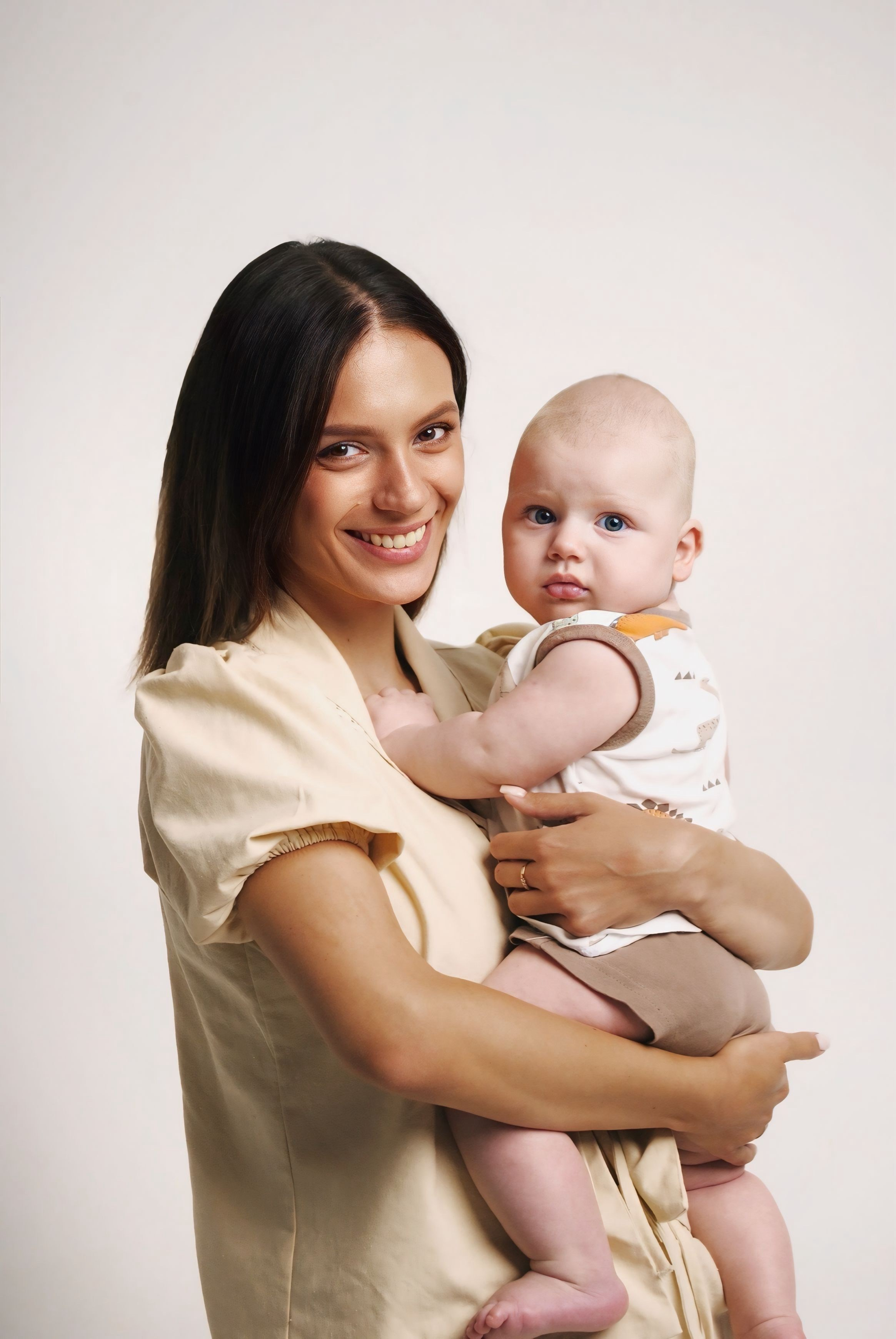 Полина и малыш. Фотограф Мария Мусаелян