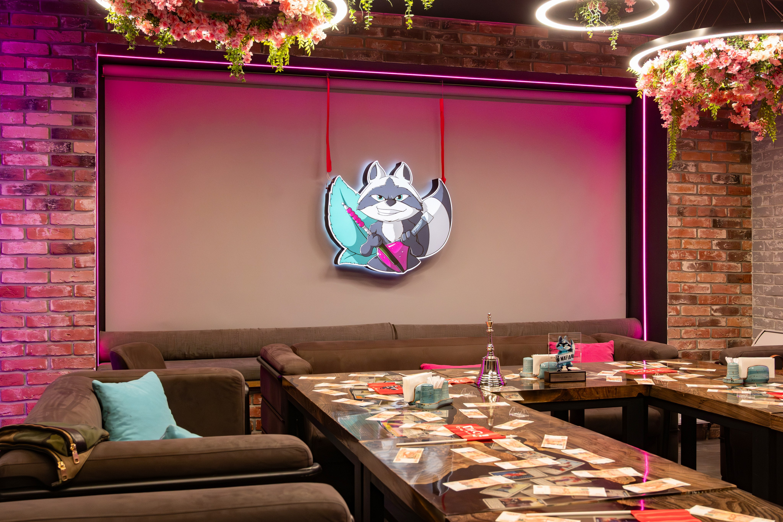 Репортаж на турнире по игре Мафия в «Мятном еноте». Фотограф мероприятий в Москве