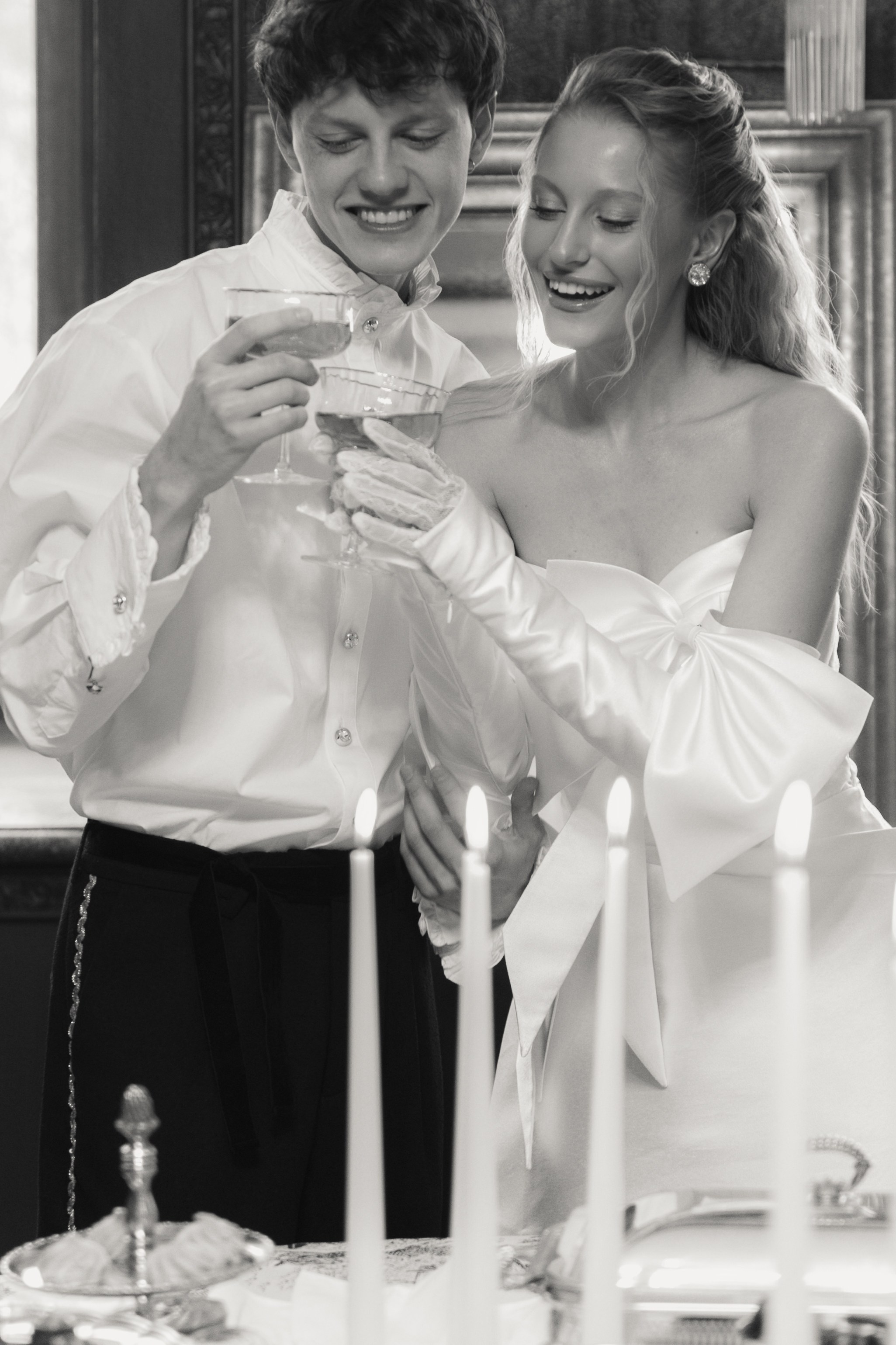 Свадебная съемка в исторической квартире на Чистых прудах. Ярослава Ерина — свадебный фотограф в Москве