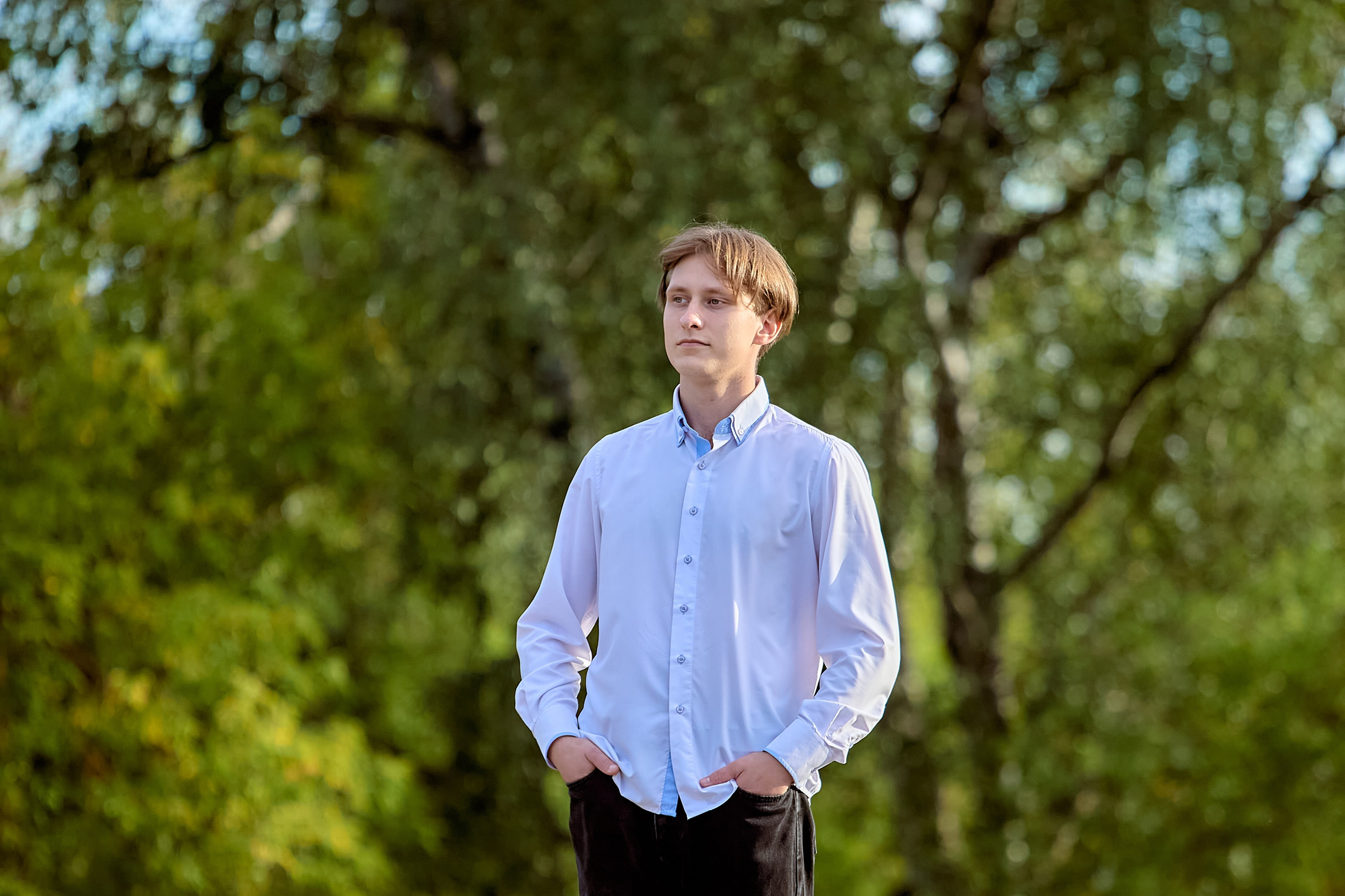 Портрет в деловом стиле в заброшки г. Дзержинск