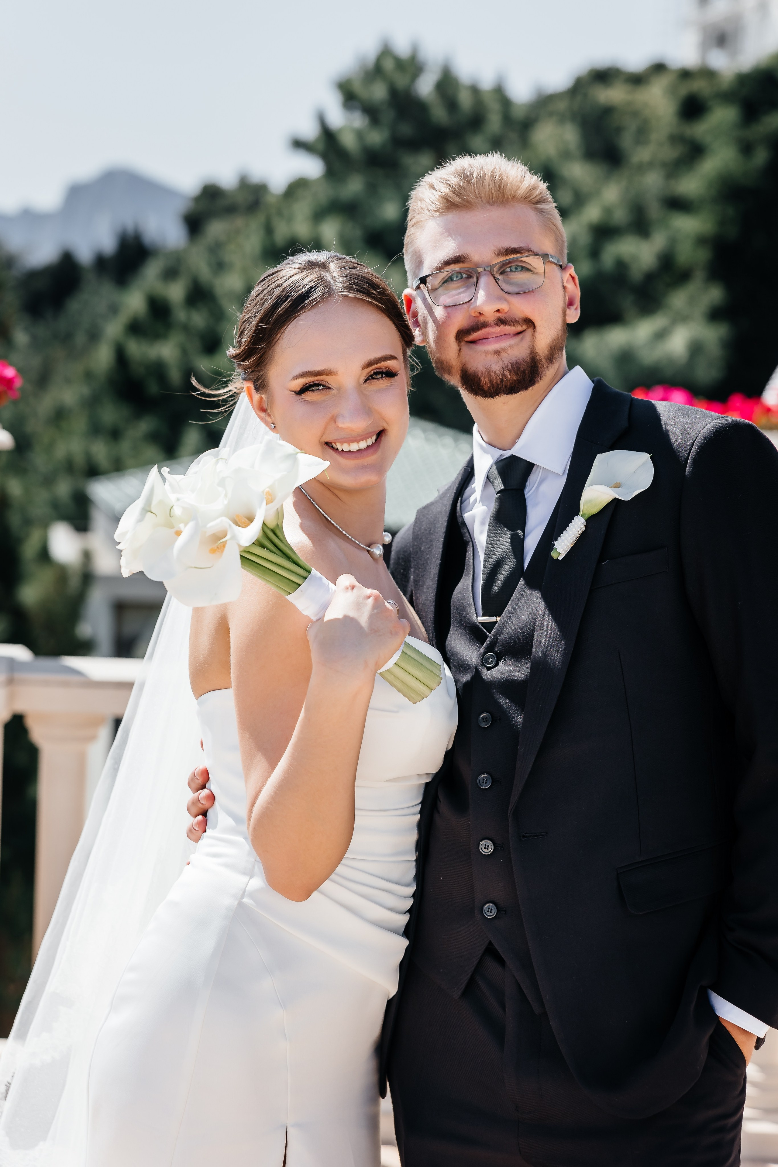 Анонс свадьбы Иры и Никиты. Прогулка в отеле Крымский Бриз. Свадебный фотограф в Крыму и Севастополе Ольга Баскакова