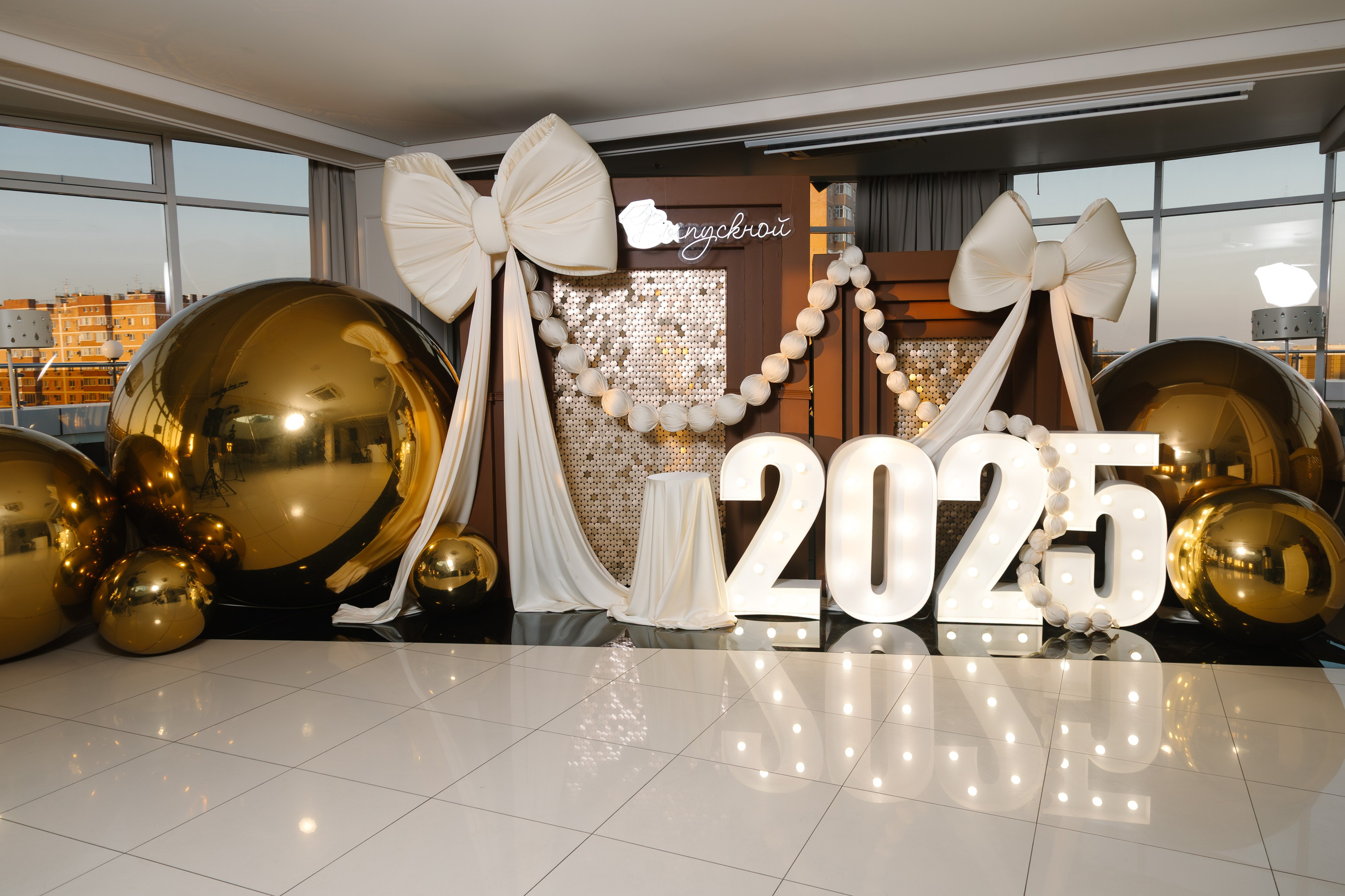 Выпускной 11А класса 2025. Артур Иликчян — Wedding & Event фотограф в Краснодаре