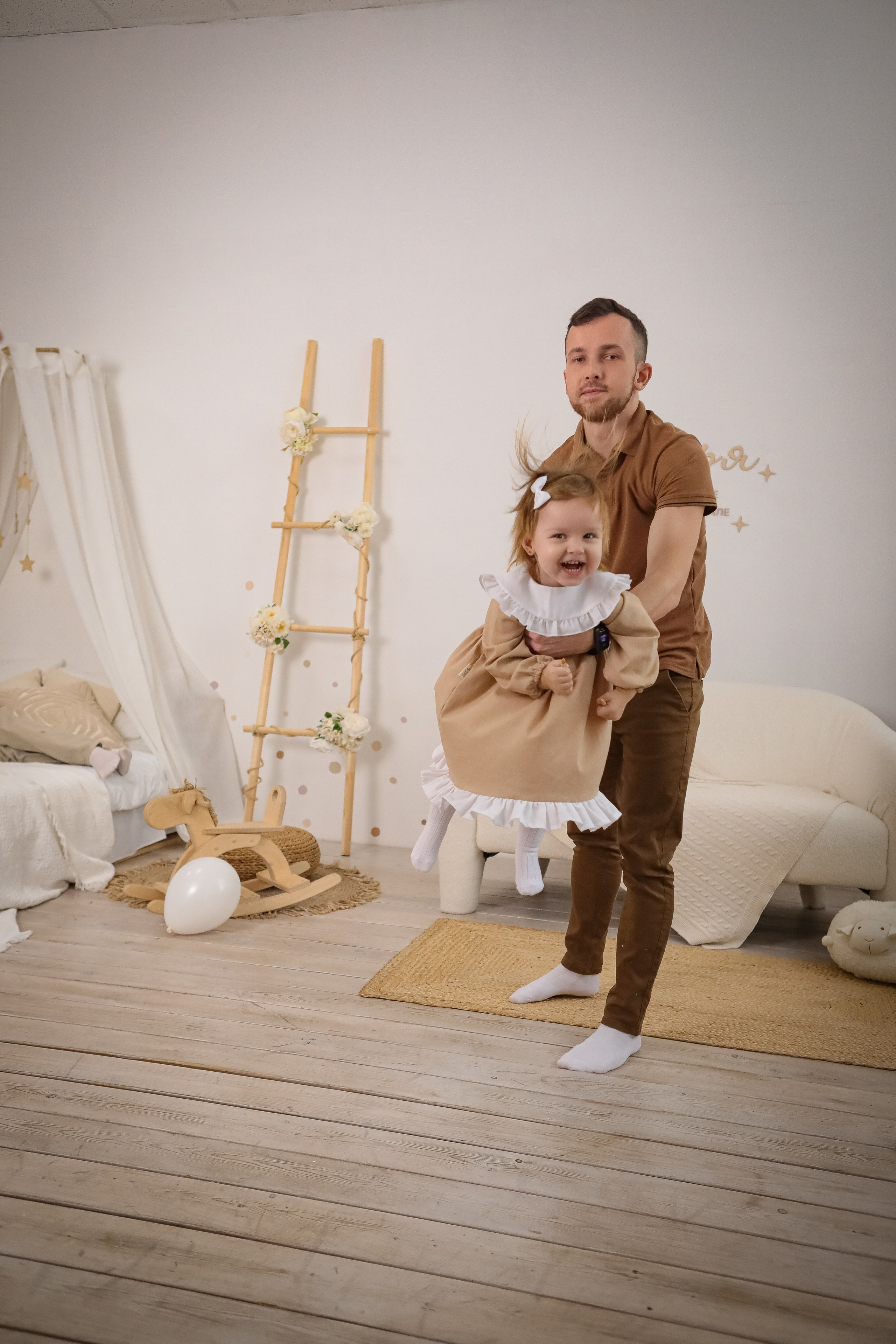 2 годика Алексине. Фотограф г. Хабаровск. Семейные и индивидуальные съёмки