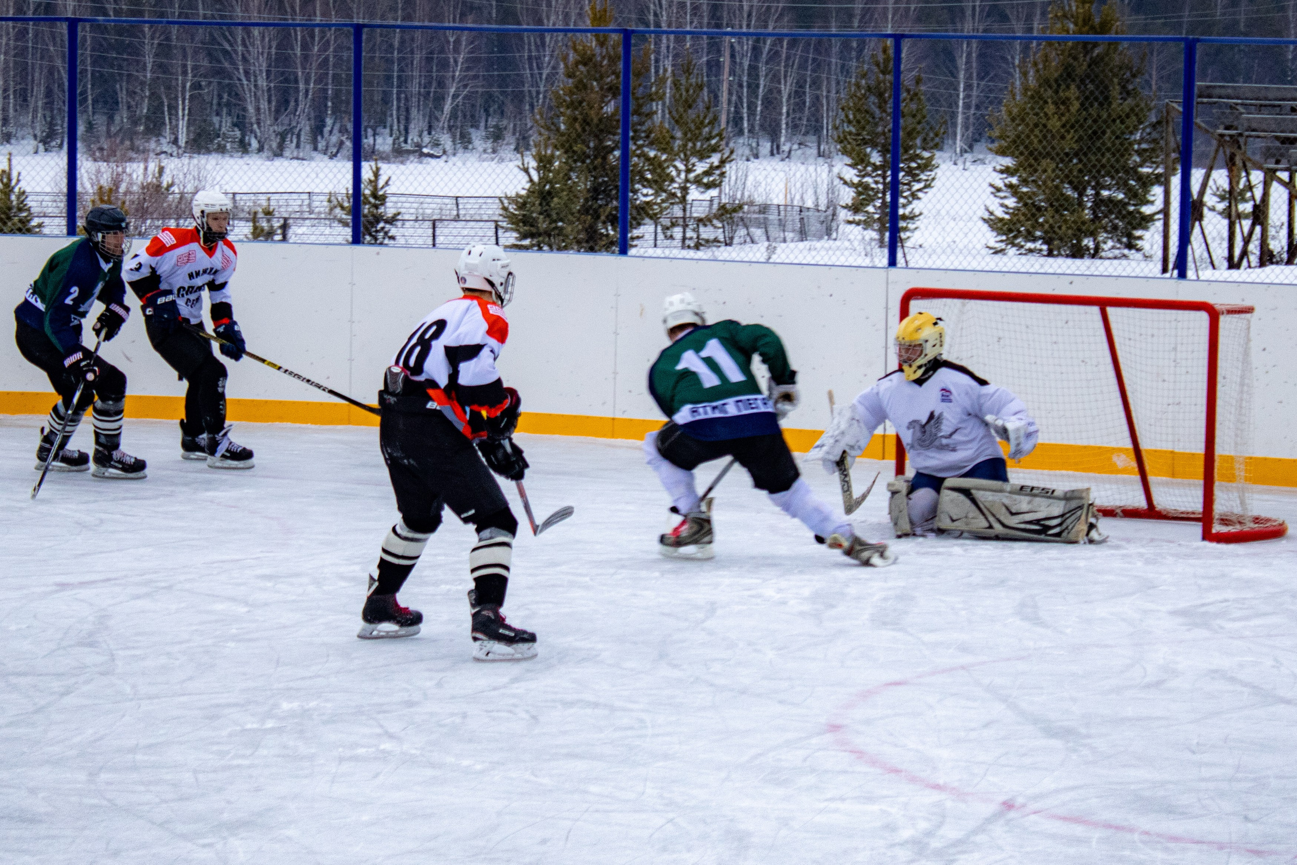 Хоккей г.п Атиг-г.Нижние Серги
