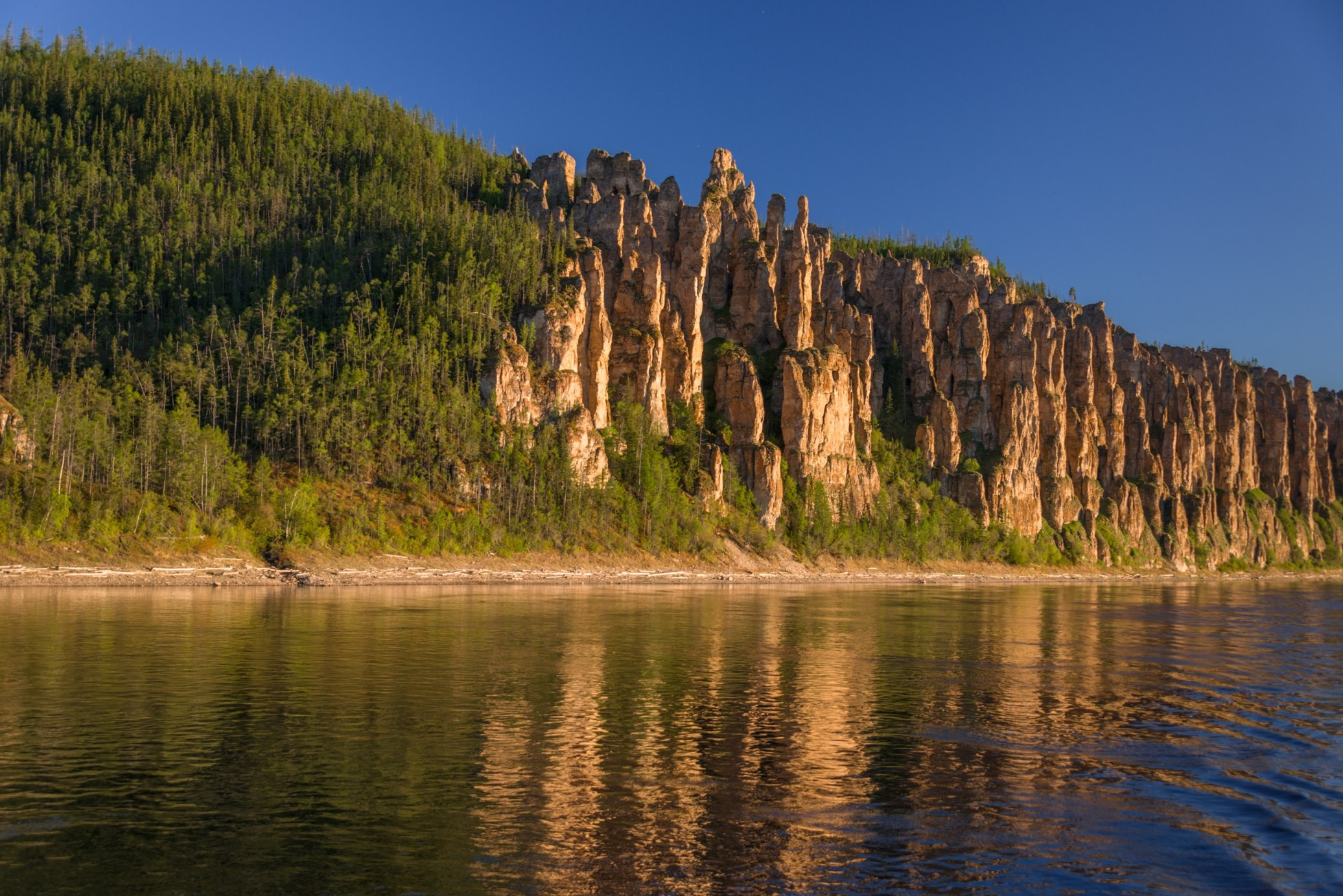 Якутия Лена. Фотограф Лара Кучина