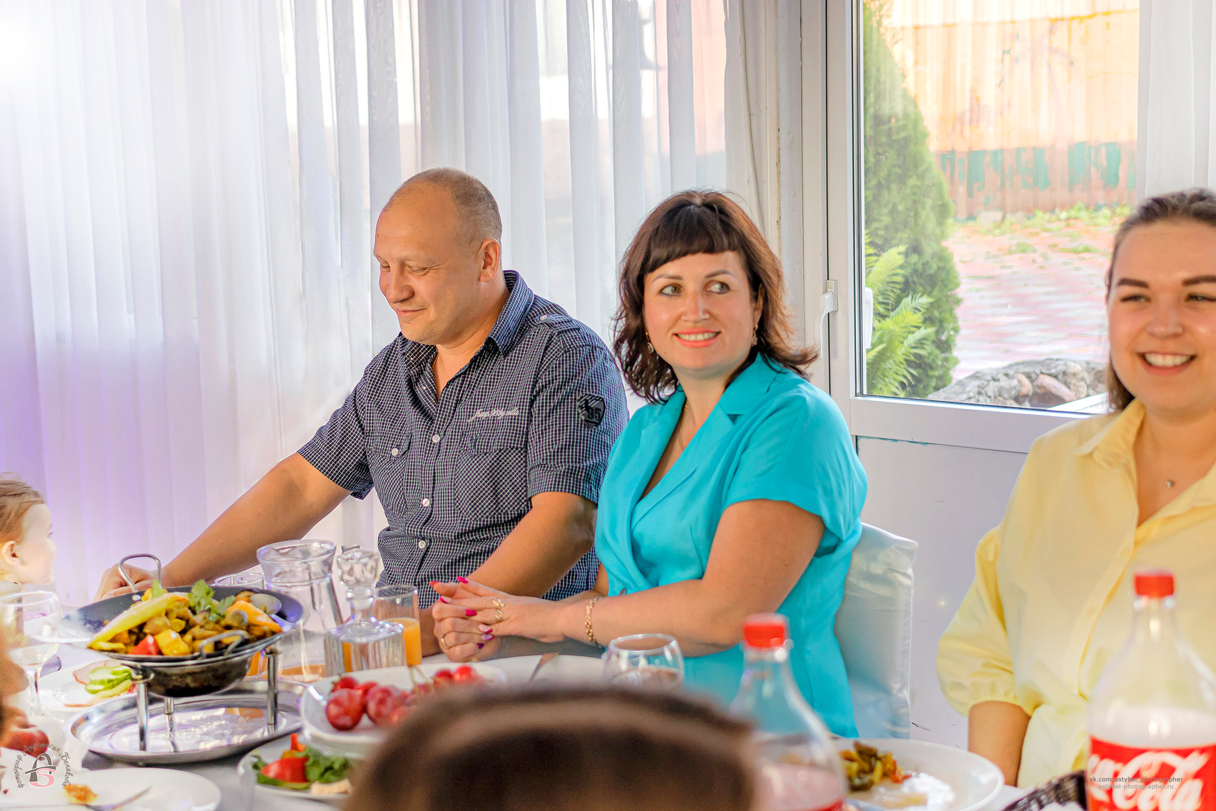 Репортажная фотосъёмка Юбилея 45 для Евгения в «Райской Долине». Фотограф Анастасия Белякова в Санкт-Петербурге и Гатчине