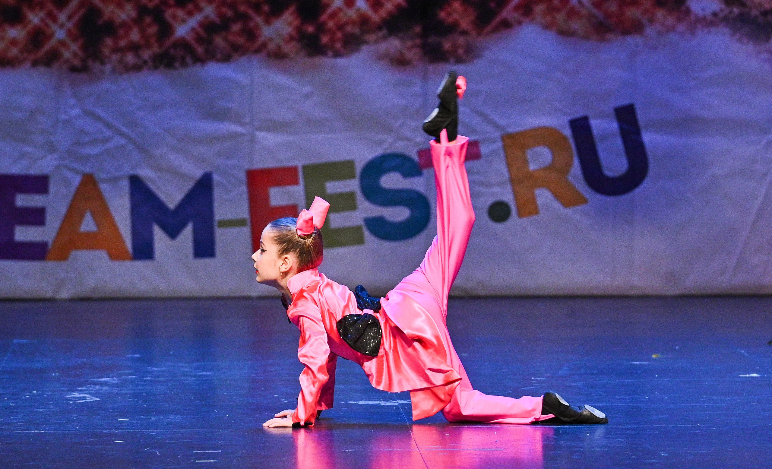 14.11.2024 «Новогодний Звездопад Талантов» Фестивальное движение «Шаг к мечте» г. Москва. Медиастудия Фото Концепт