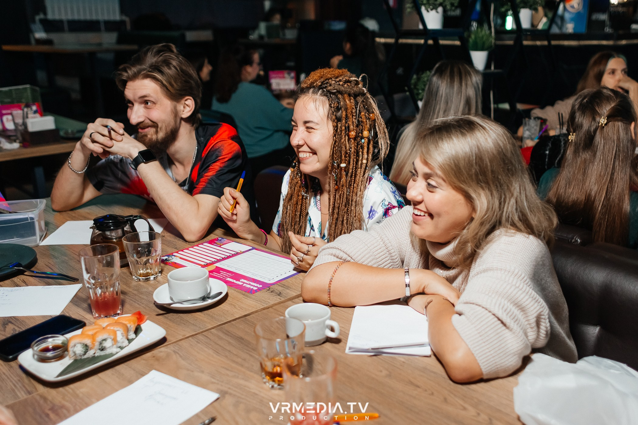 WoW QuiZ в баре «Друзья»