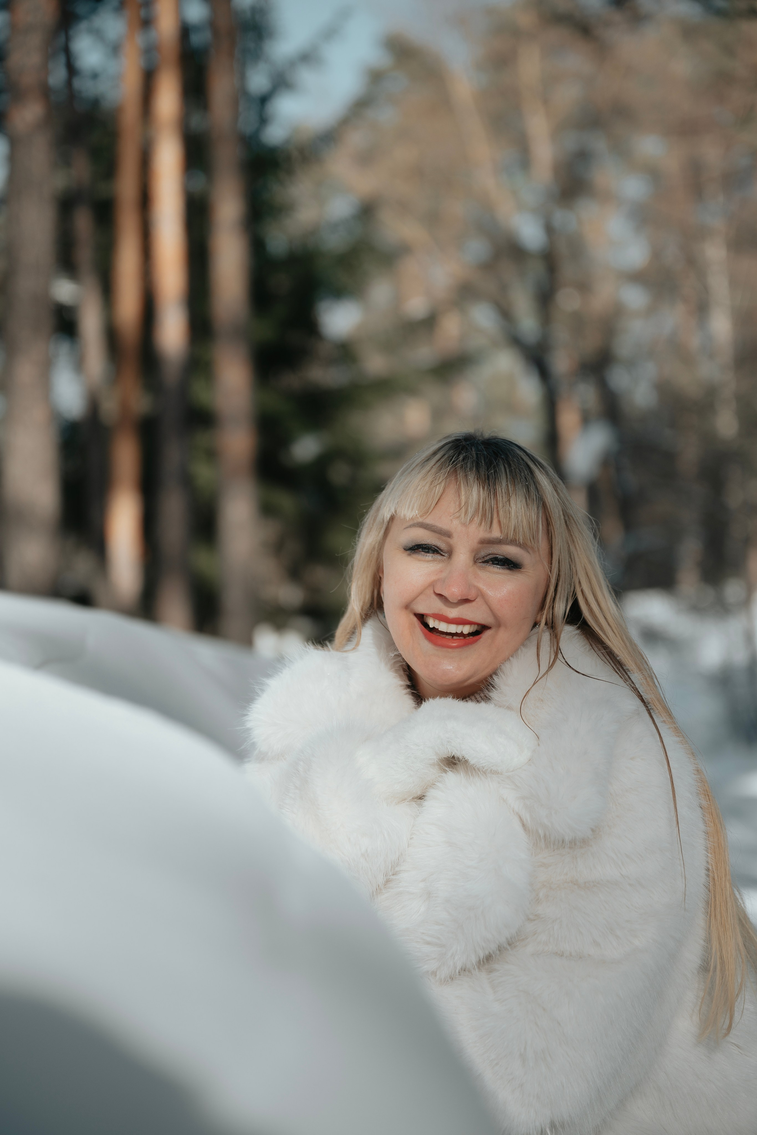 Фотосессия в заснеженном лесу. Элла. Свадебный фотограф в Казани, и Зеленодольске Радик Мухаметов