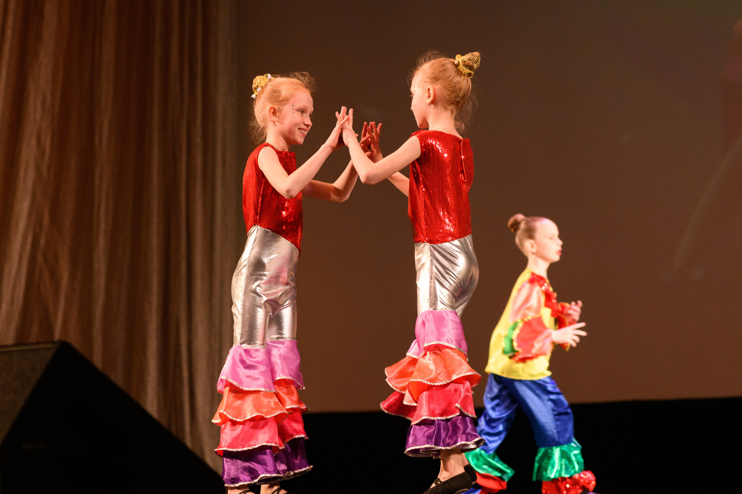 23 апреля, часть 2, БКЗ Октябрьский, г. Санкт-Петербург. Золотое яблочко