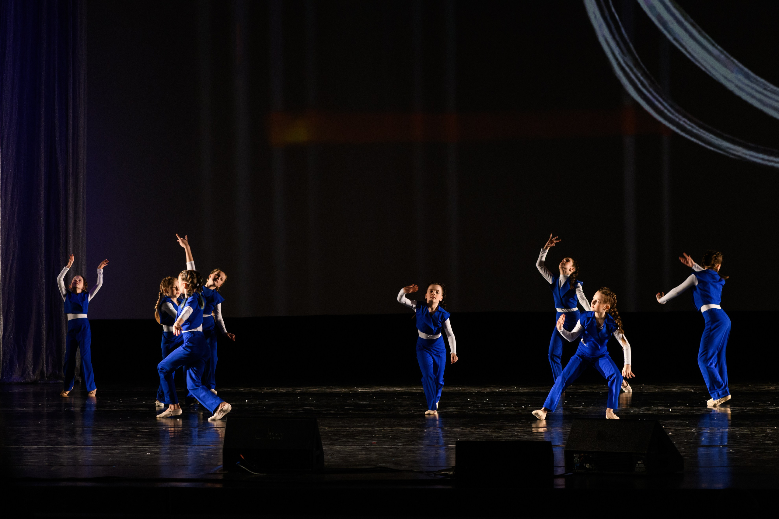 23 апреля, часть 2, БКЗ Октябрьский, г. Санкт-Петербург. Золотое яблочко