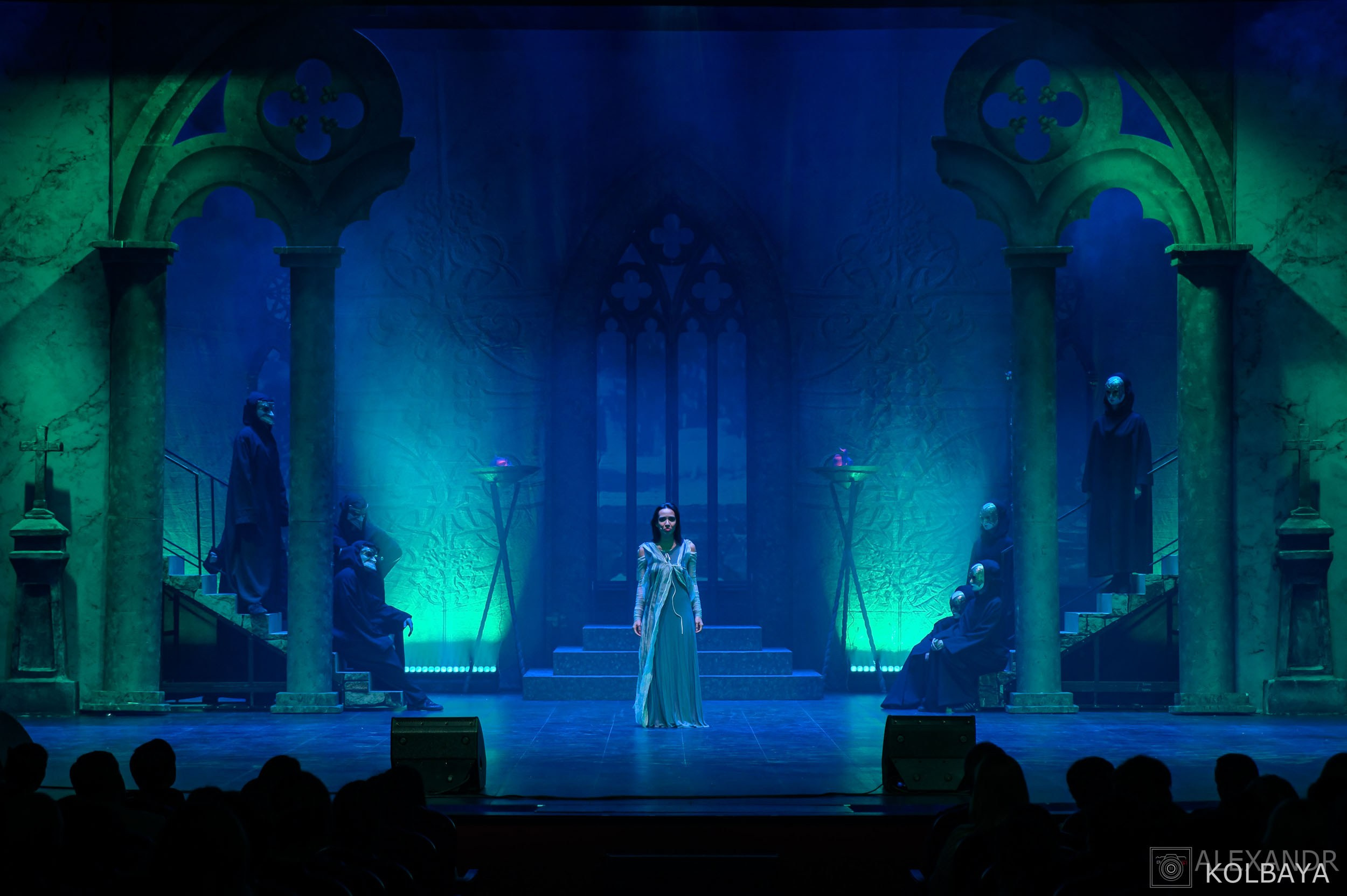 Опасные связи. Концертный и театральный репортажный фотограф в Москве Александр Колбая