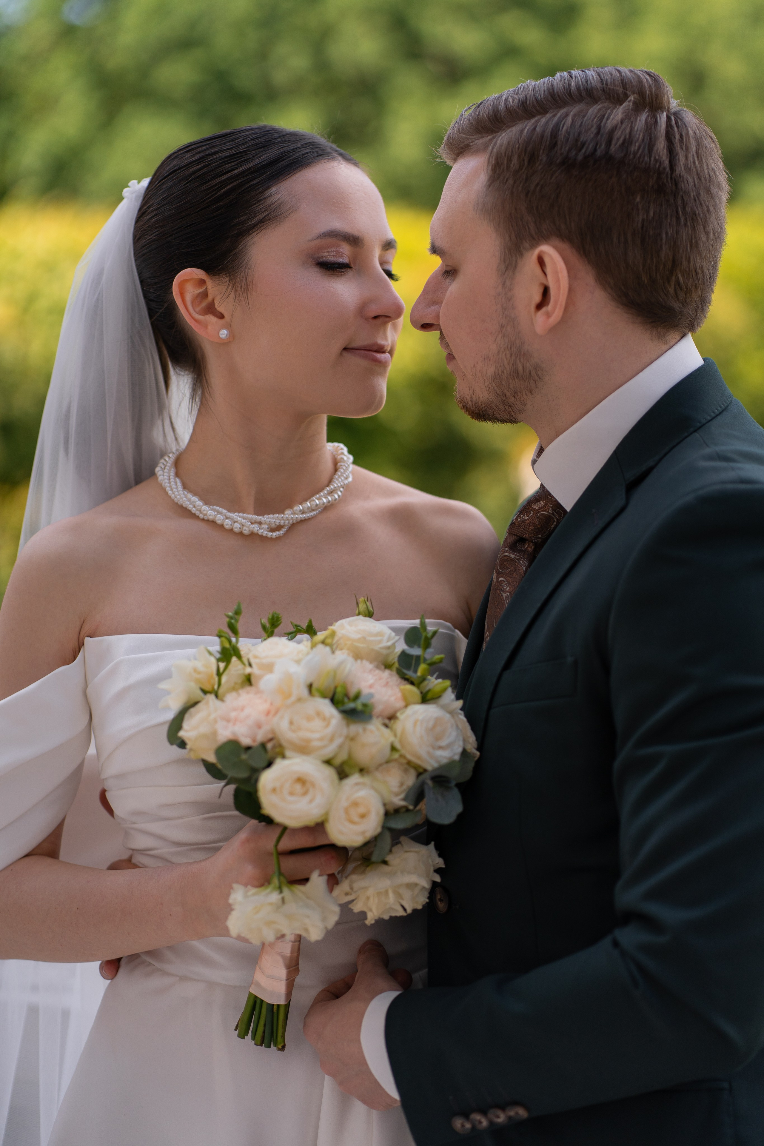 Влад и Илина в Кусково. Свадебный фотограф в Москве Анна Полушина