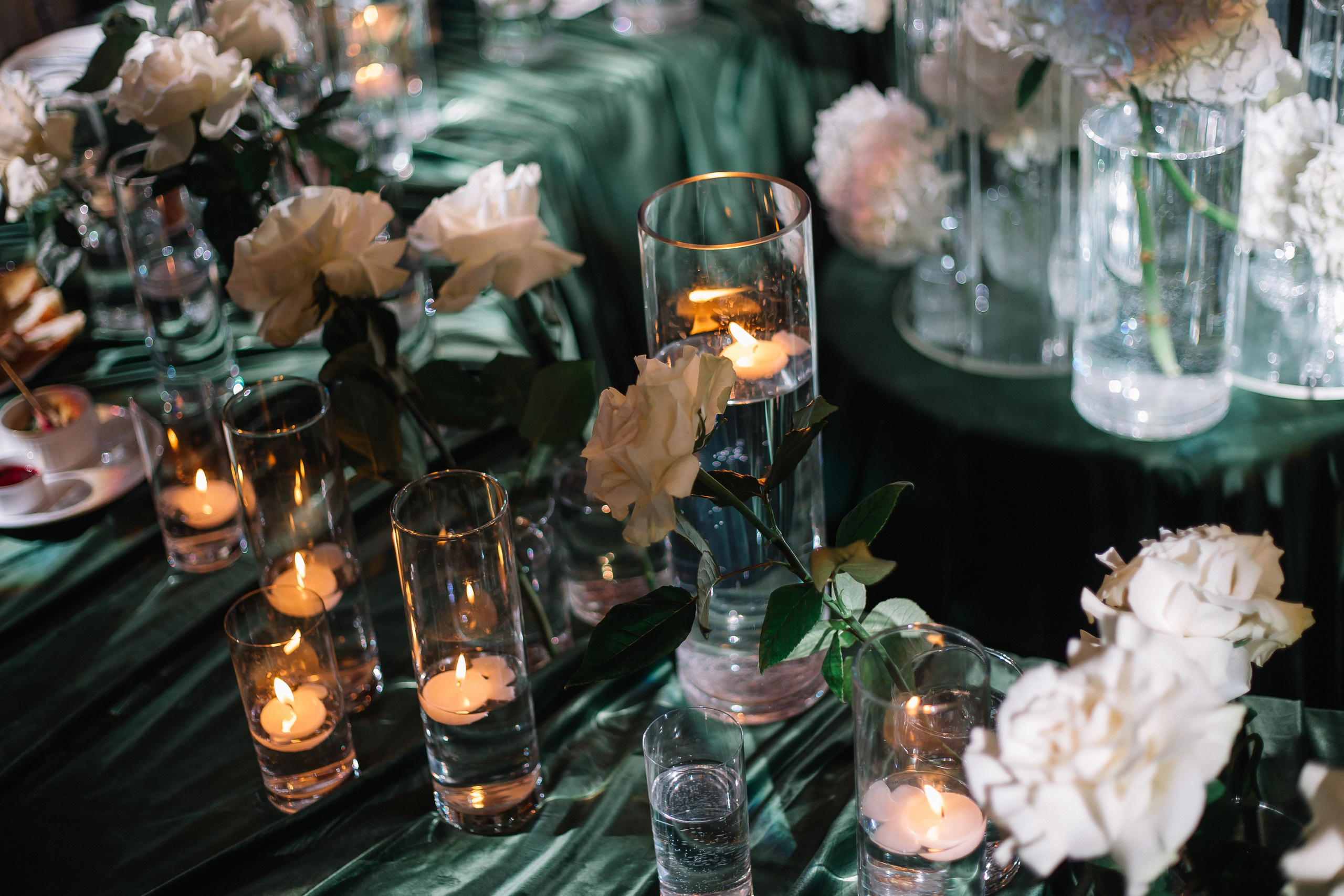 Андрей и Алина. Винодельня 78 Балаклава. Фотограф Анна Лейман. Севастополь