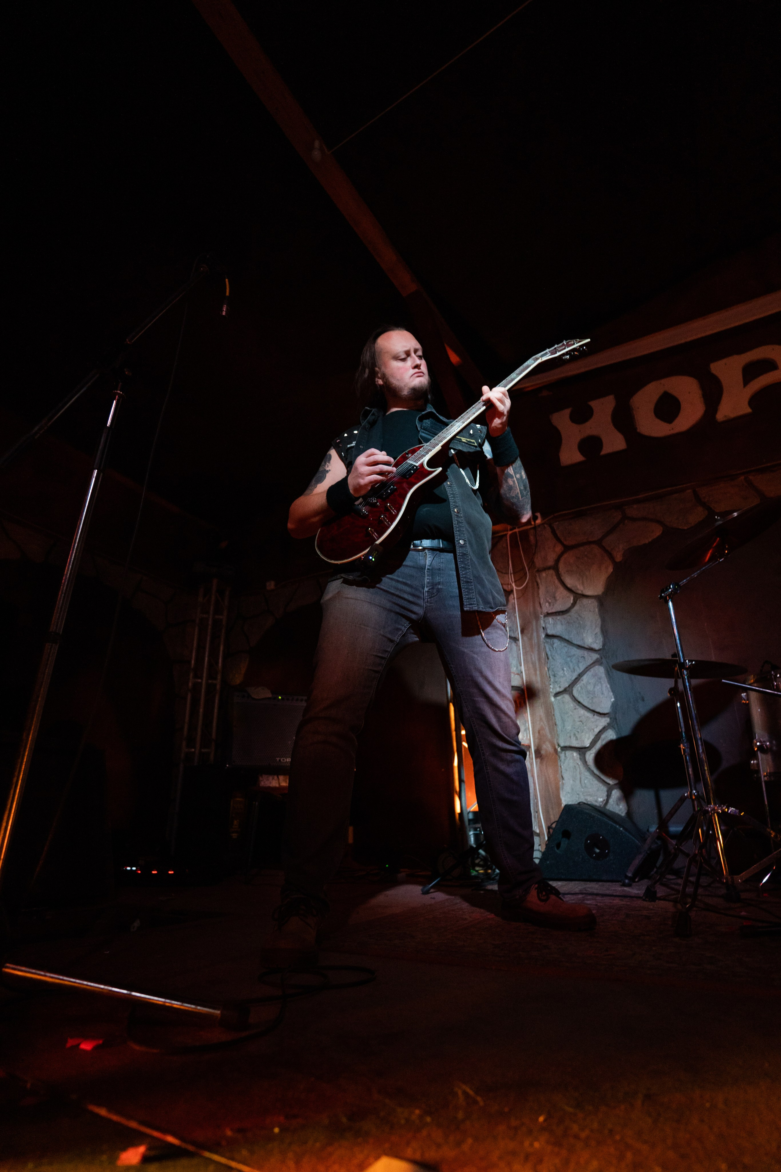 Ночь На Земле|Нора, Псков. Концертный и репортажный фотограф в Санкт-Петербурге Слава Пахомов