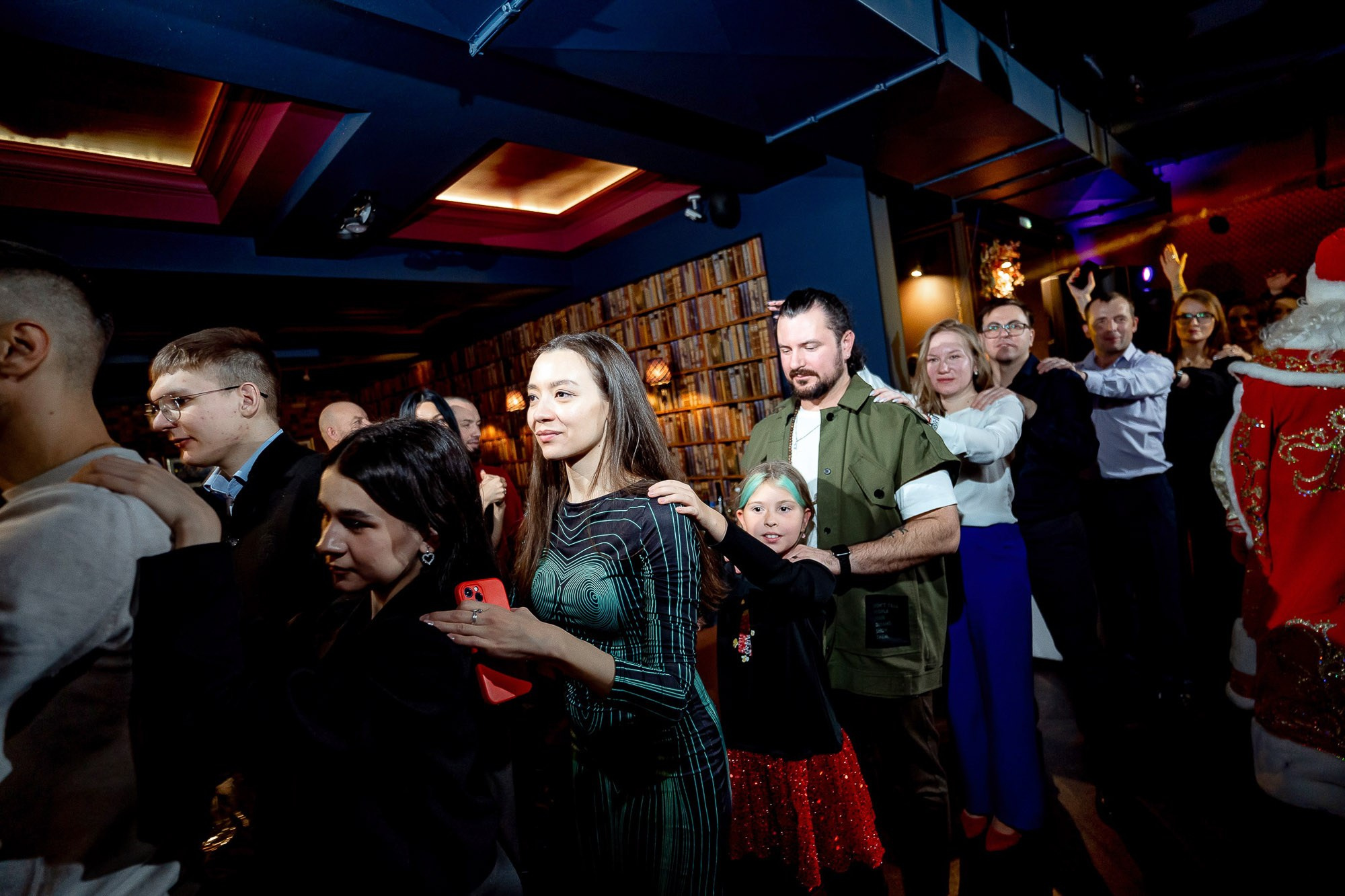 Новый год 2024 в Peoples. Сергей Кошкин. Репортажная и ивент-фотография в Сургуте