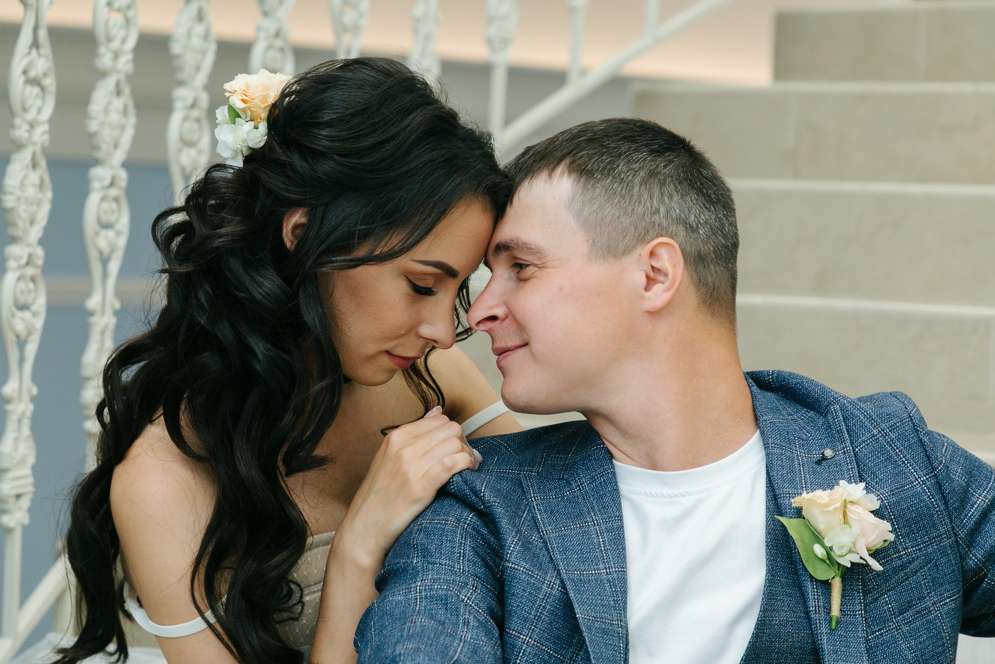 где провести свадьбу в спб, петергофе, свадебный костюм для жениха магазины, свадебный салон в спб найти, торт для свадьбы заказать, найти фотографа на свадьбу, праздник