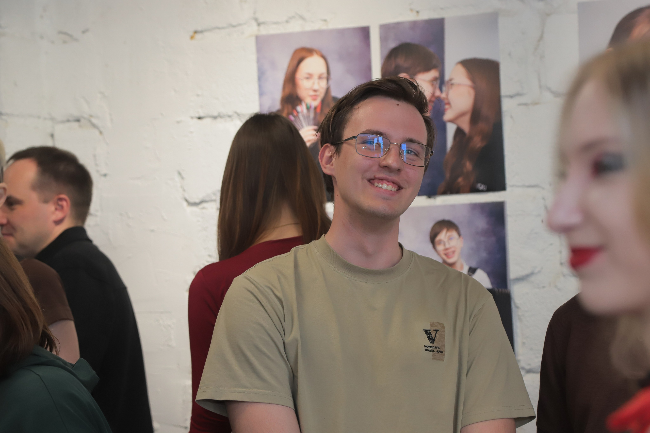 Выставка — проект «Мы начинаем путь!». АРТИКУЛ. Выпускные альбомы Нижний Тагил