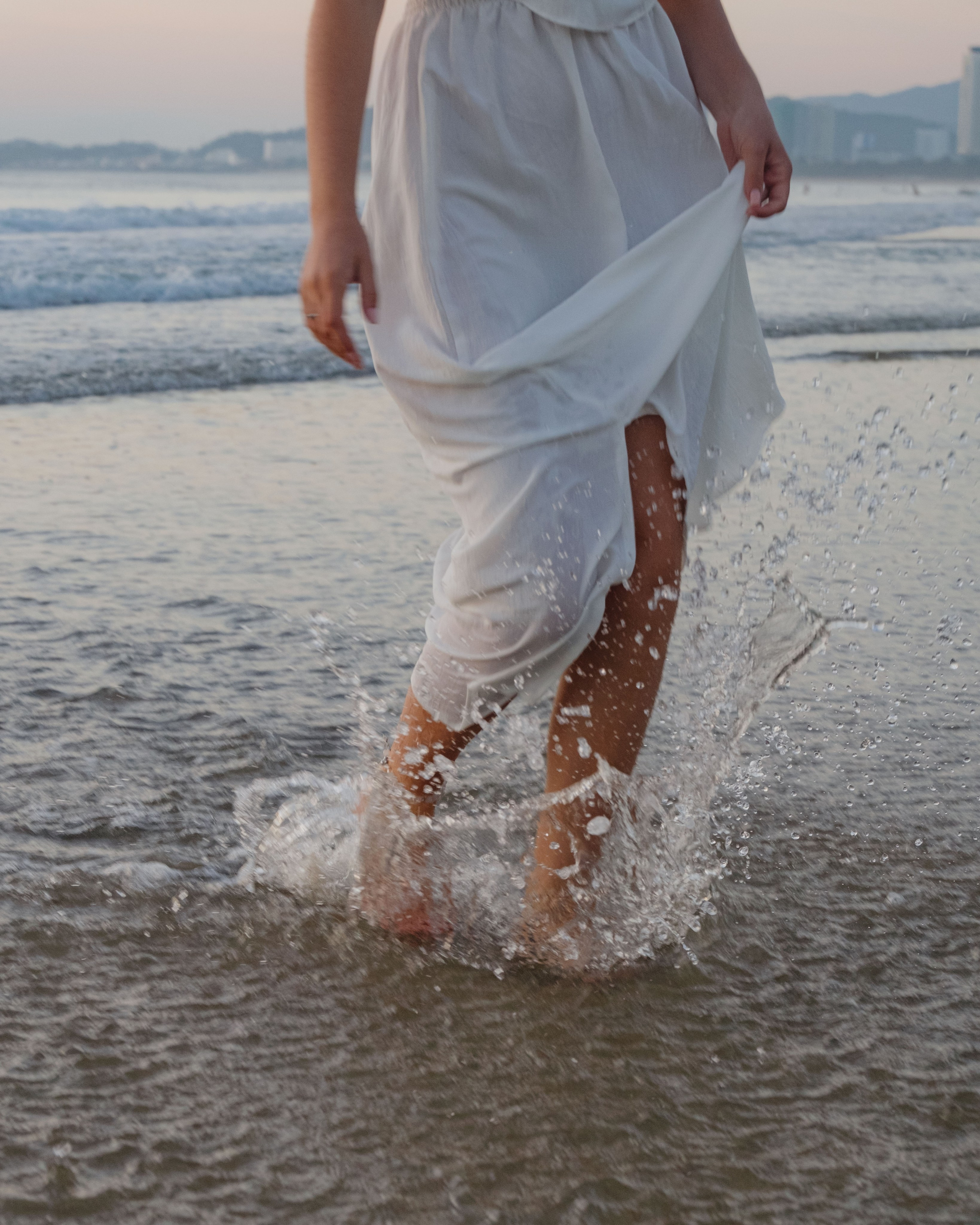 Daria. Painting "At dawn". Portrait photographer Nha Trang | Julia Meshanina