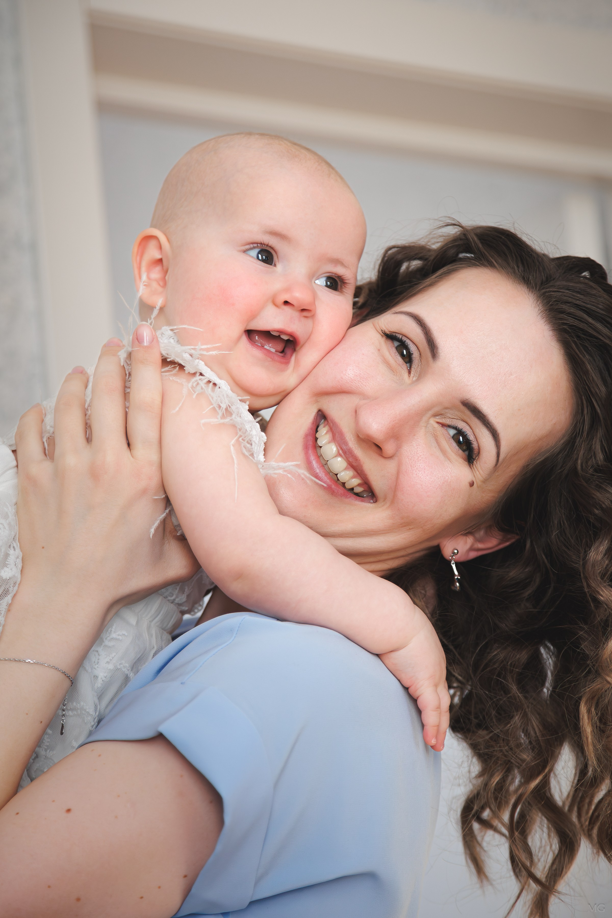 Годовасия. Маша Гонтарь Семейный домашний репортажный фотограф в Санкт-Петербурге