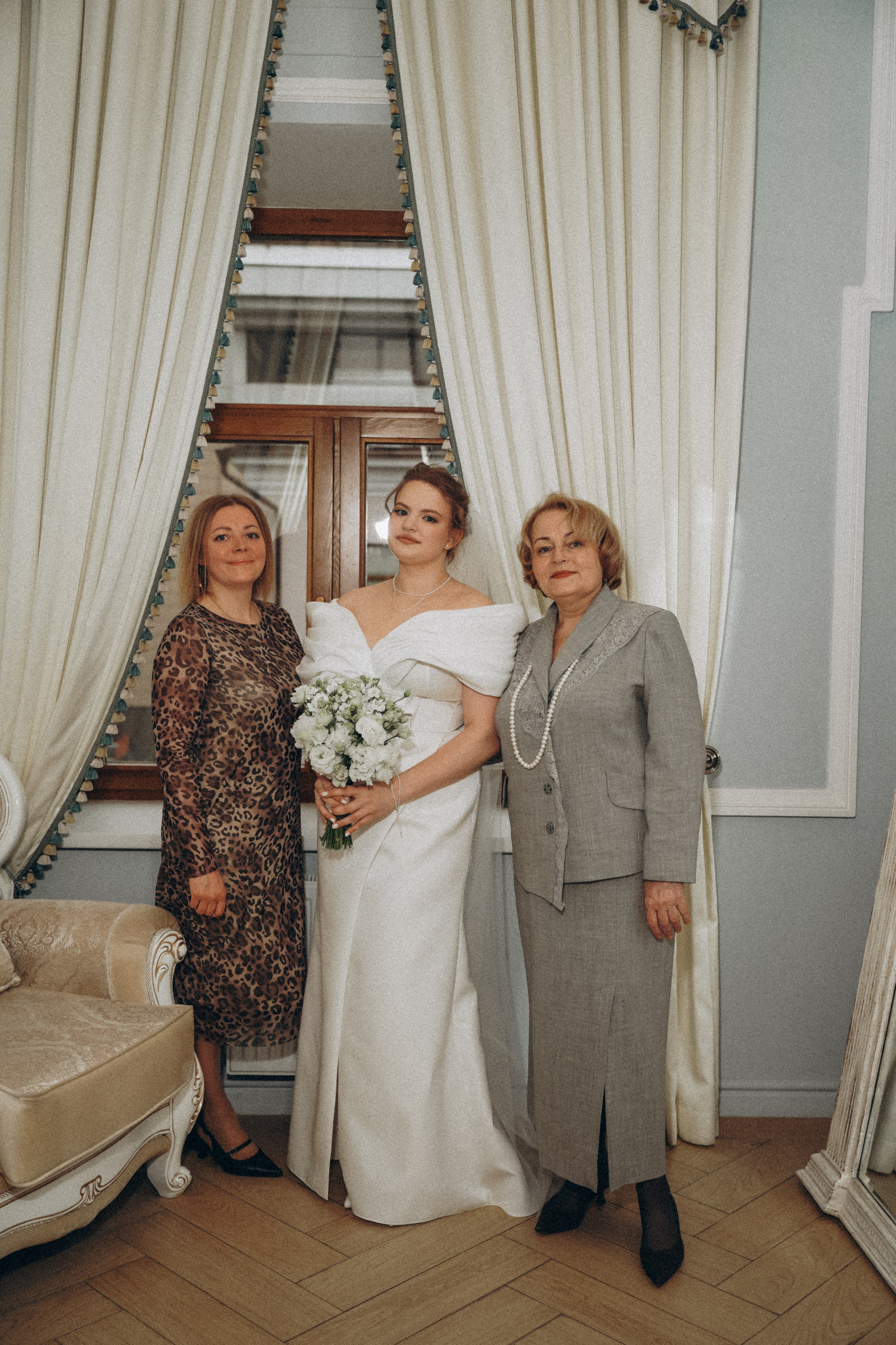 09.04.2026. Фотограф в Нижнем Тагиле. Прогулочные и студийные съемки