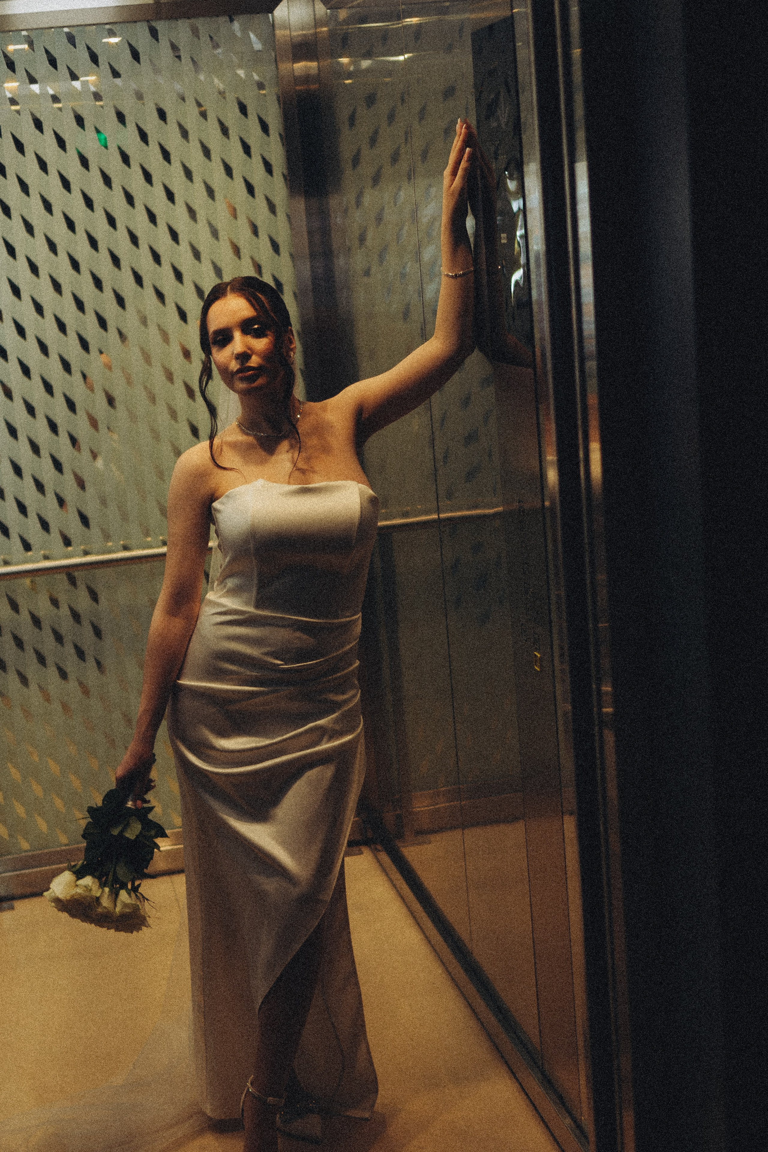 СВАДЕБНАЯ СЬЕМКА СБОРОВ ЖЕНИХА И НЕВЕСТЫ В ОТЕЛЕ И ТАКЖЕ ФОТОСЕССИИЯ В ОТЕЛЕЕ МЕГАПОЛИС БРЯНСК. Профессиональный фотограф, Санкт-Петербург — Виктория Богомолова